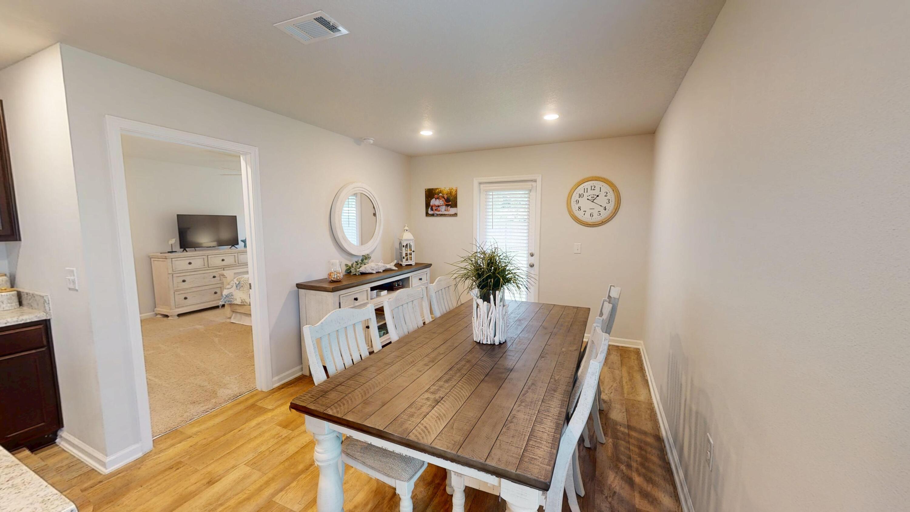 MONTICELLO ESTATES - Residential