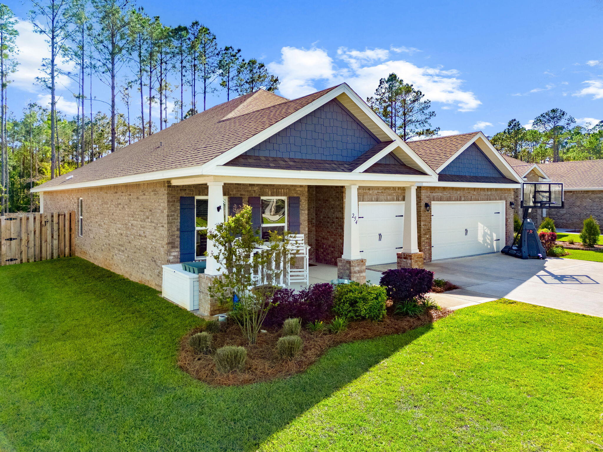 HAMMOCK BAY - Residential