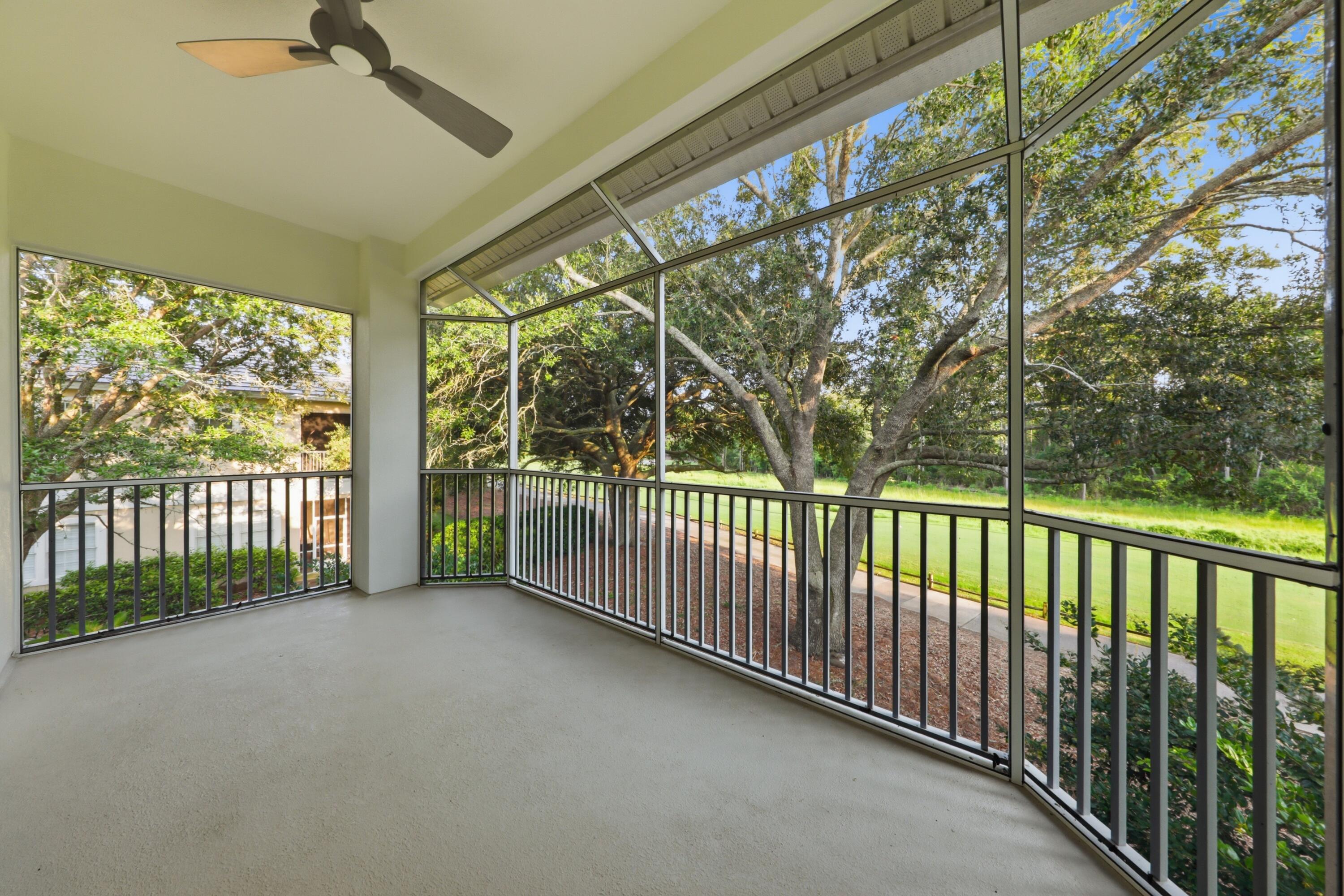 REGATTA BAY GOLF VILLAS CT UNIT 204 - Residential