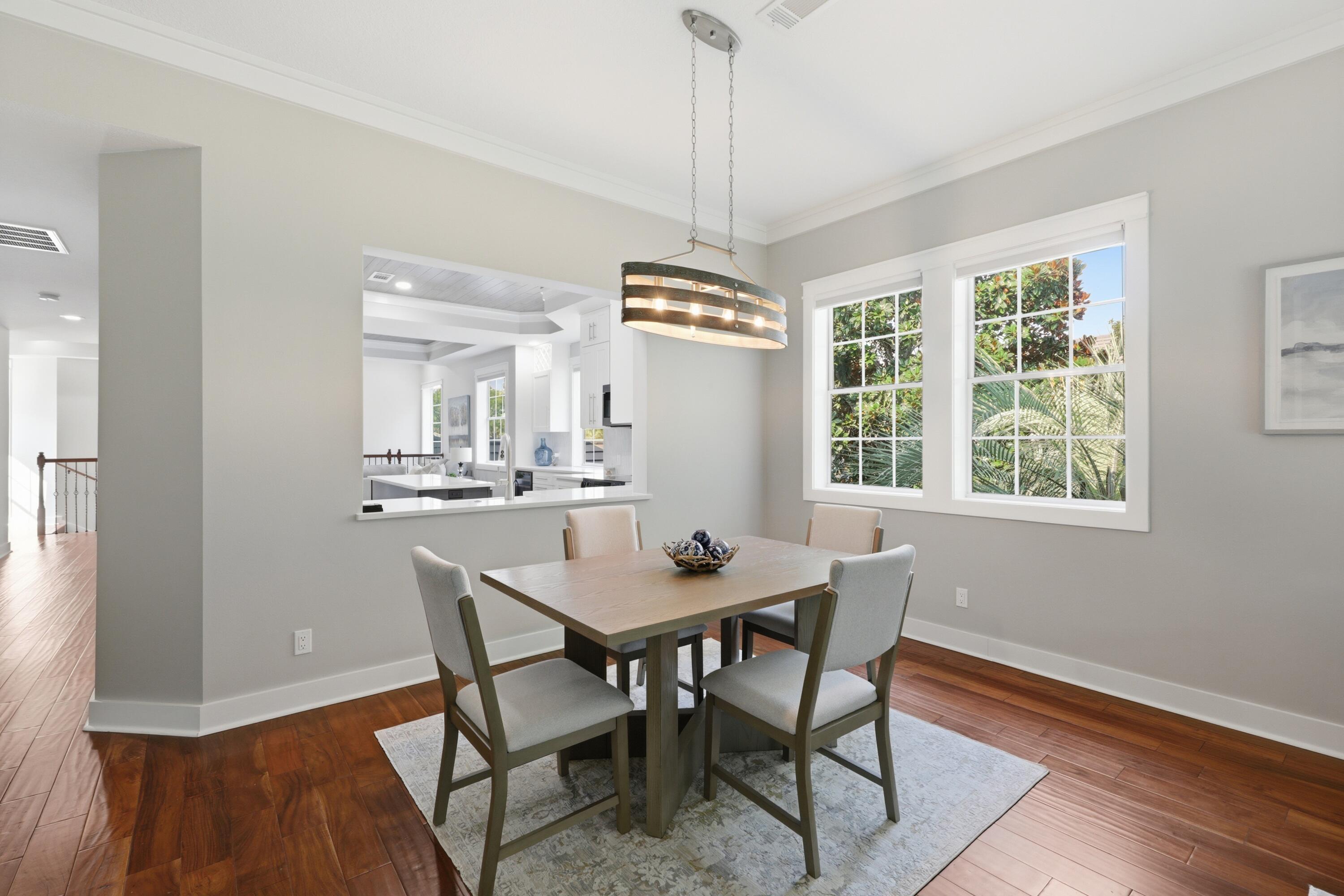 REGATTA BAY GOLF VILLAS CT UNIT 204 - Residential