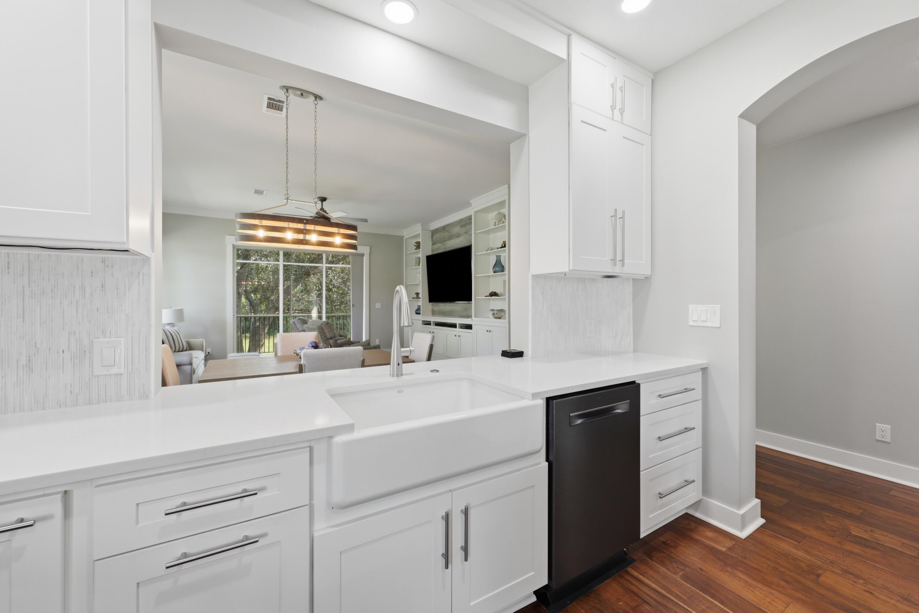 REGATTA BAY GOLF VILLAS CT UNIT 204 - Residential