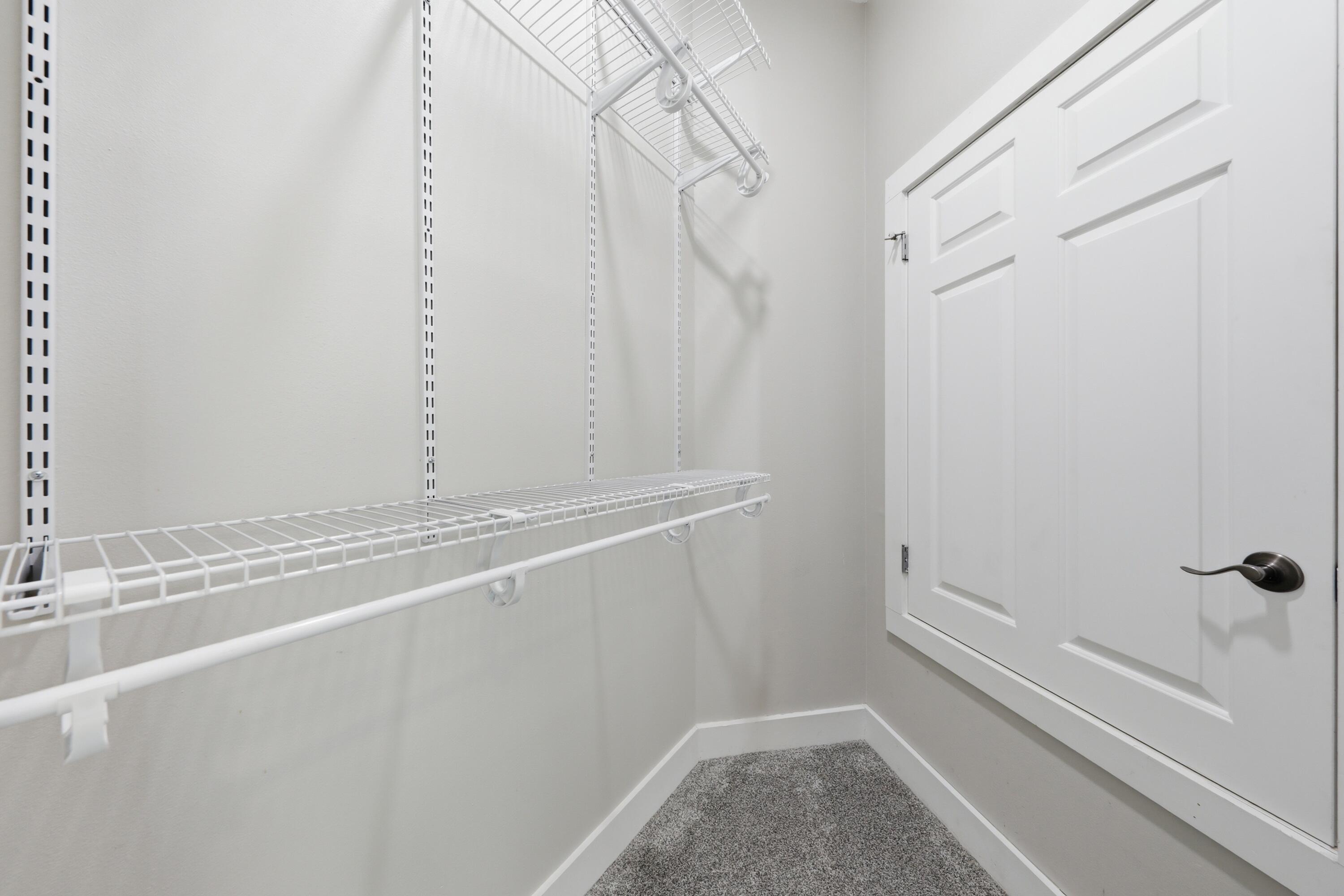 REGATTA BAY GOLF VILLAS CT UNIT 204 - Residential
