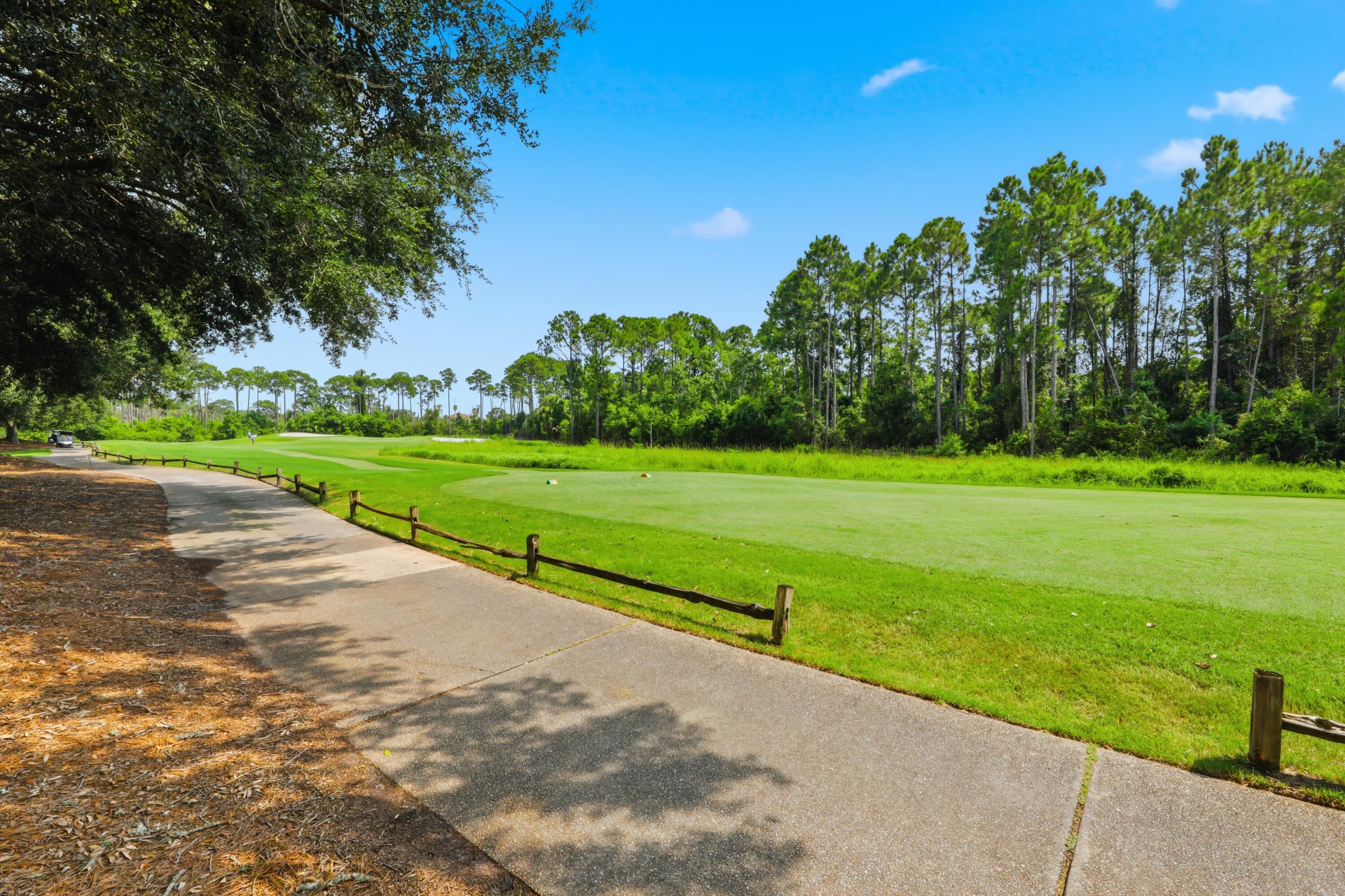 REGATTA BAY GOLF VILLAS CT UNIT 204 - Residential