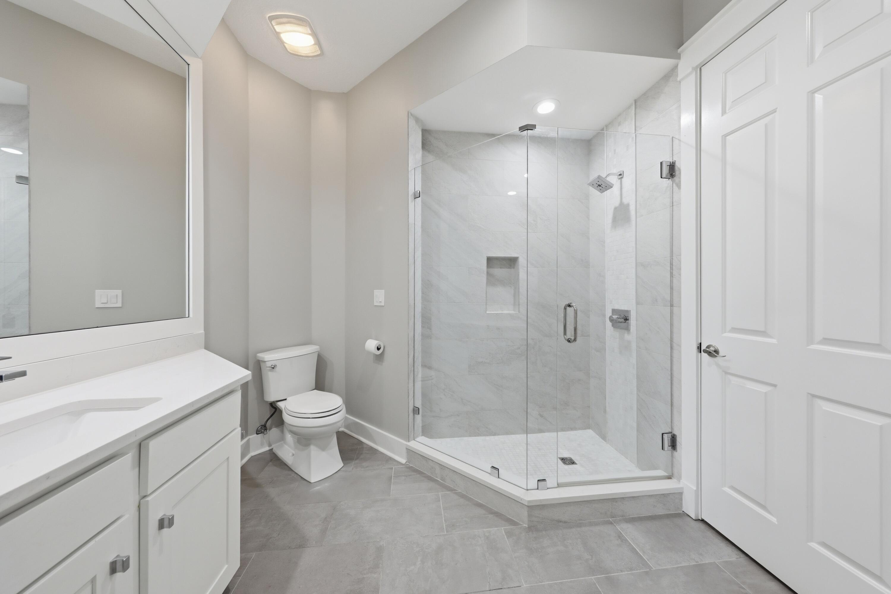 REGATTA BAY GOLF VILLAS CT UNIT 204 - Residential