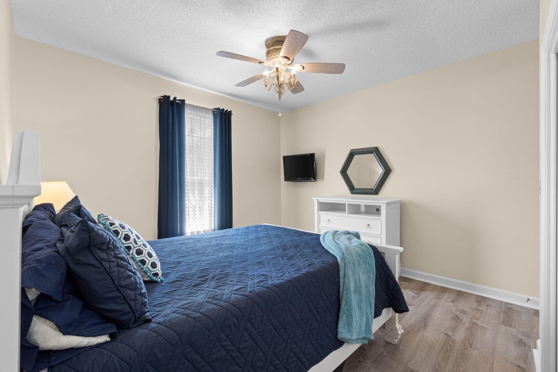 BAYSIDE - Residential