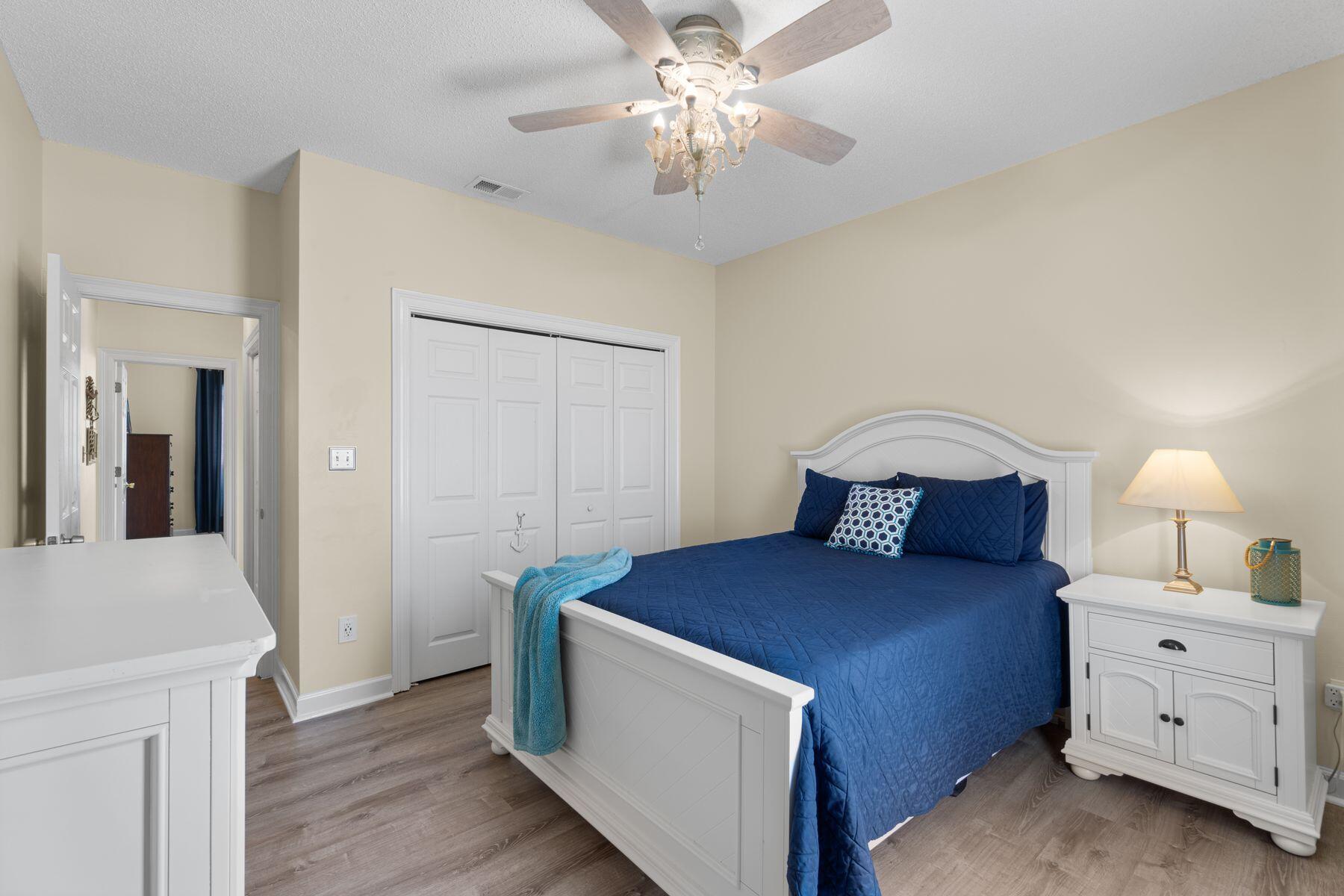 BAYSIDE - Residential