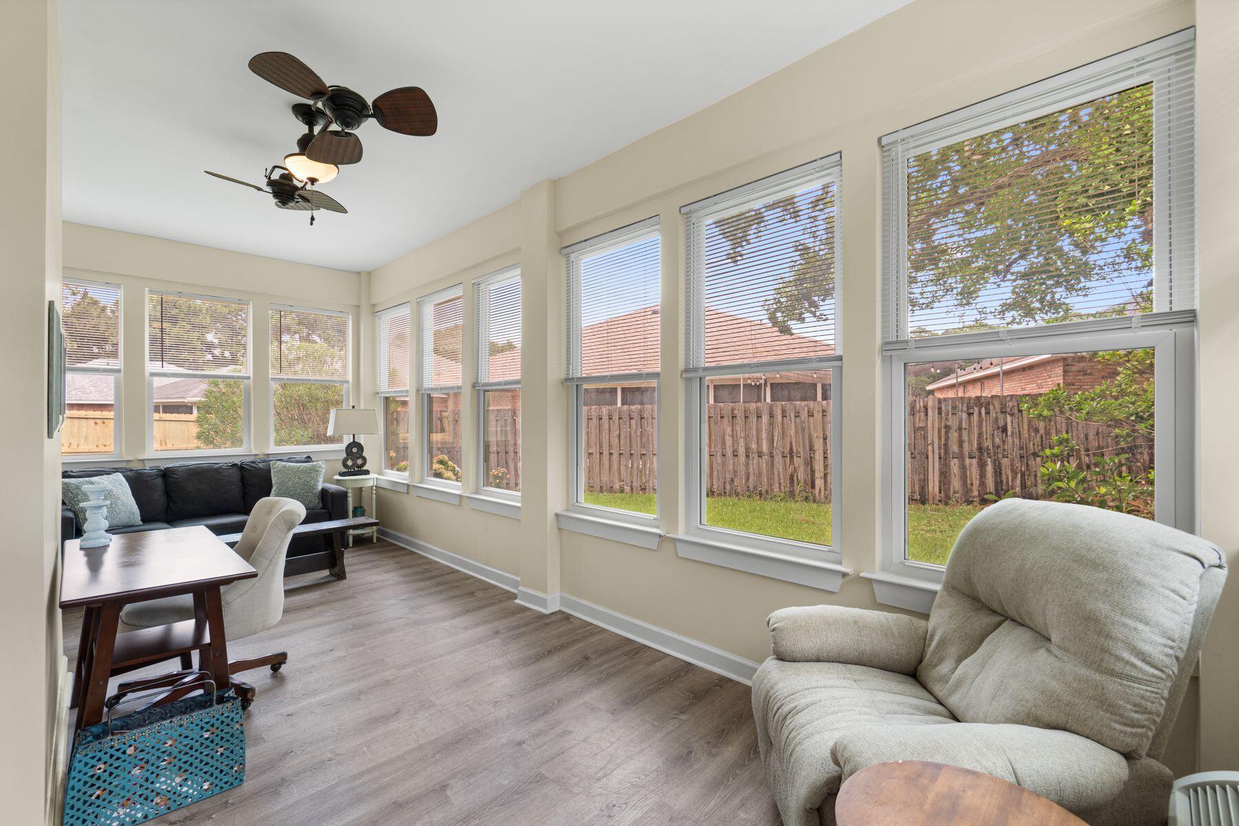 BAYSIDE - Residential