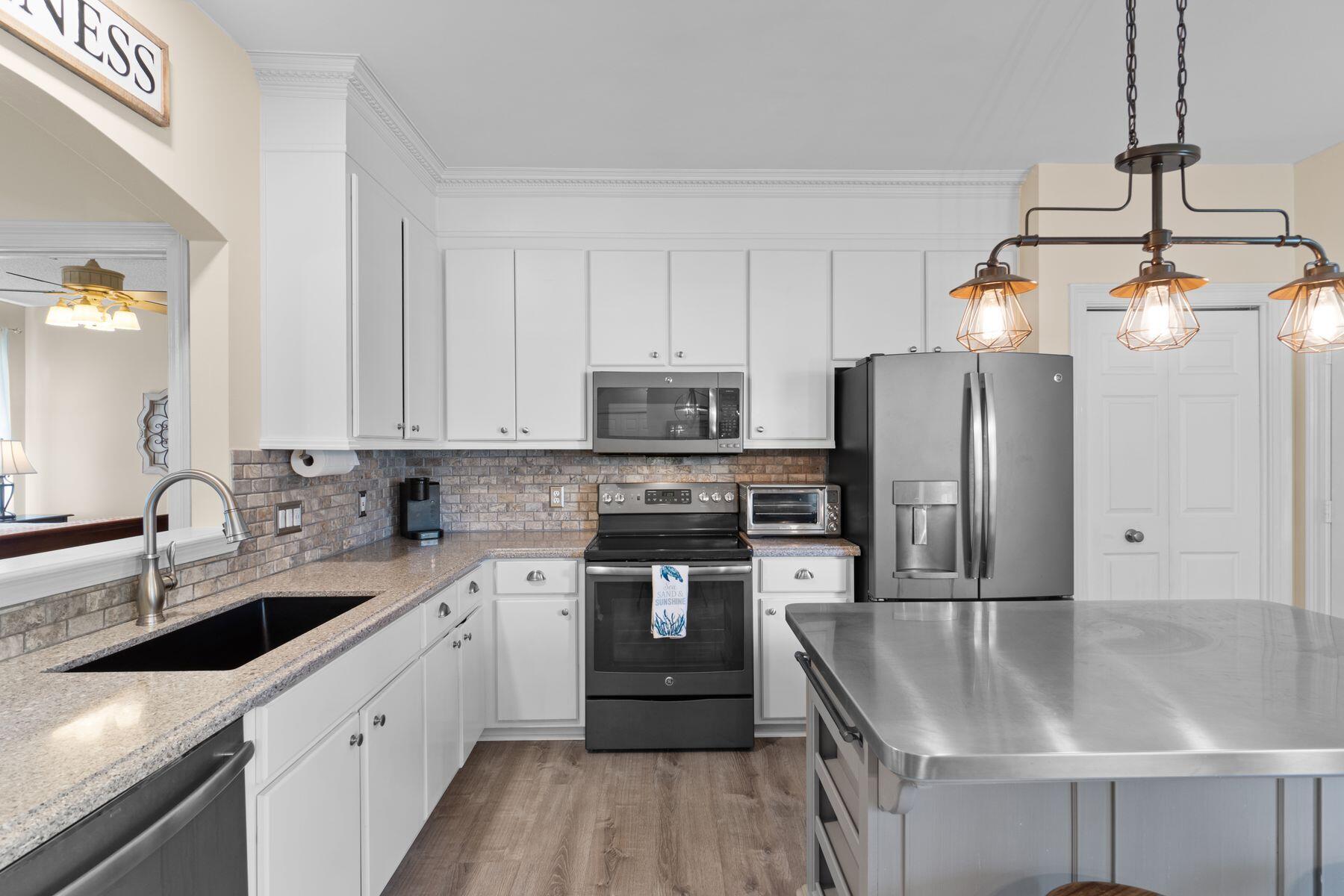 BAYSIDE - Residential