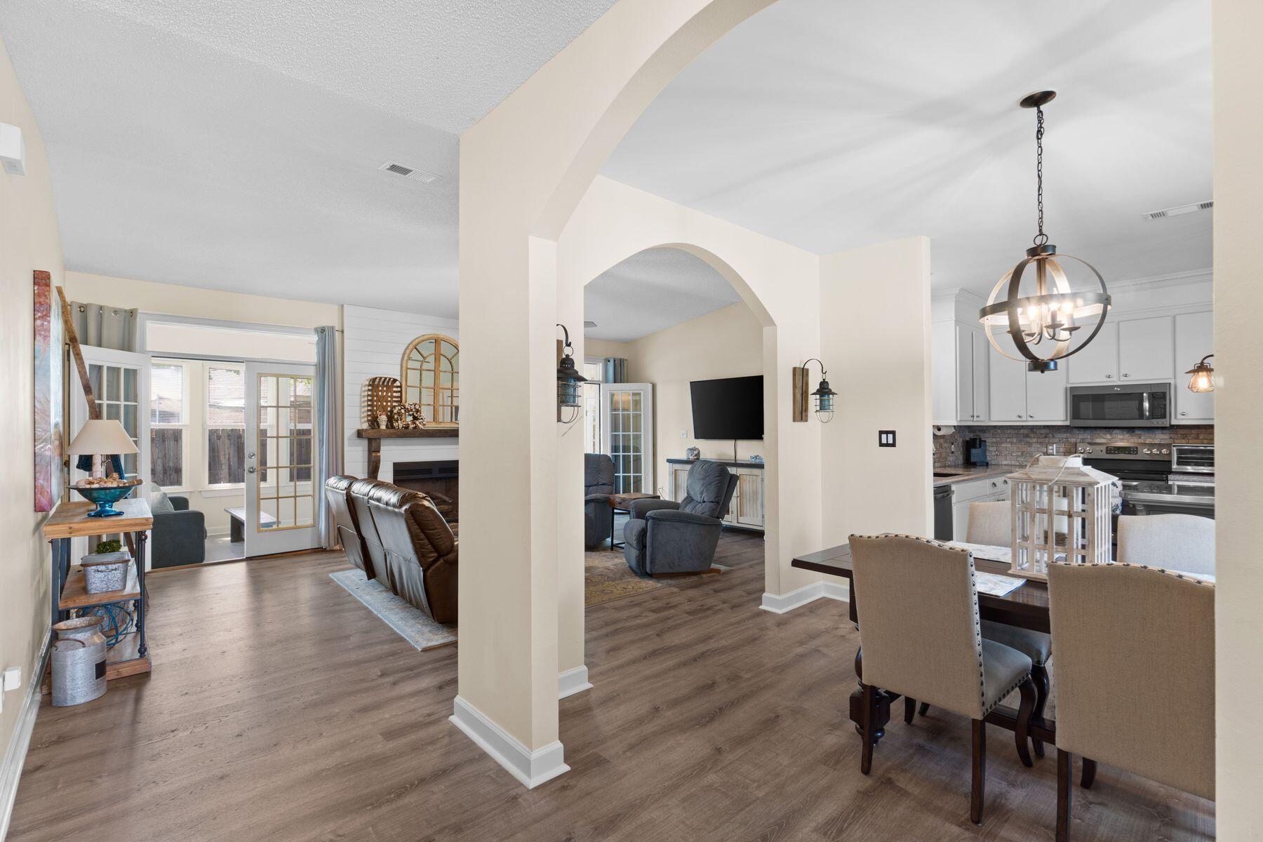 BAYSIDE - Residential