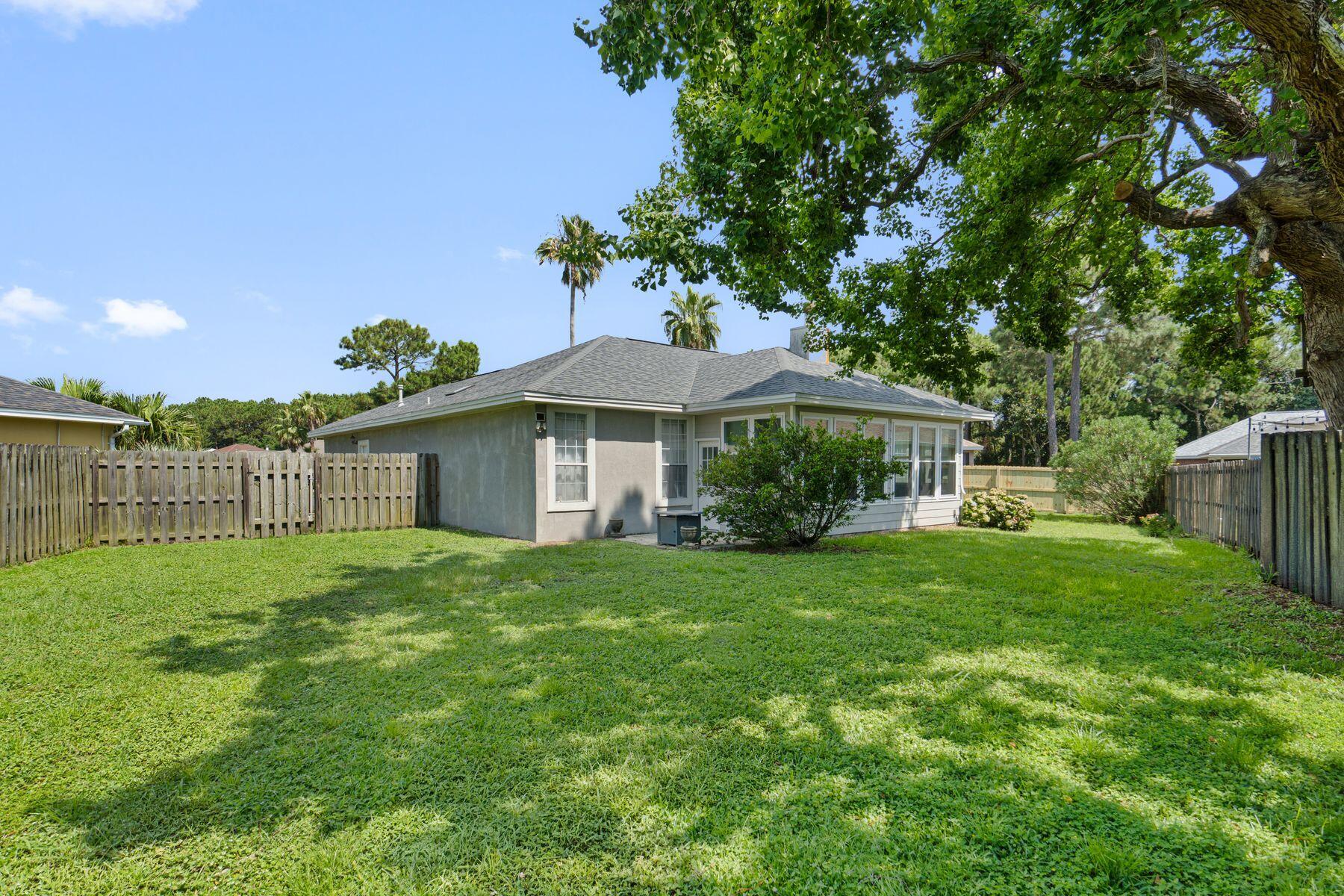 BAYSIDE - Residential