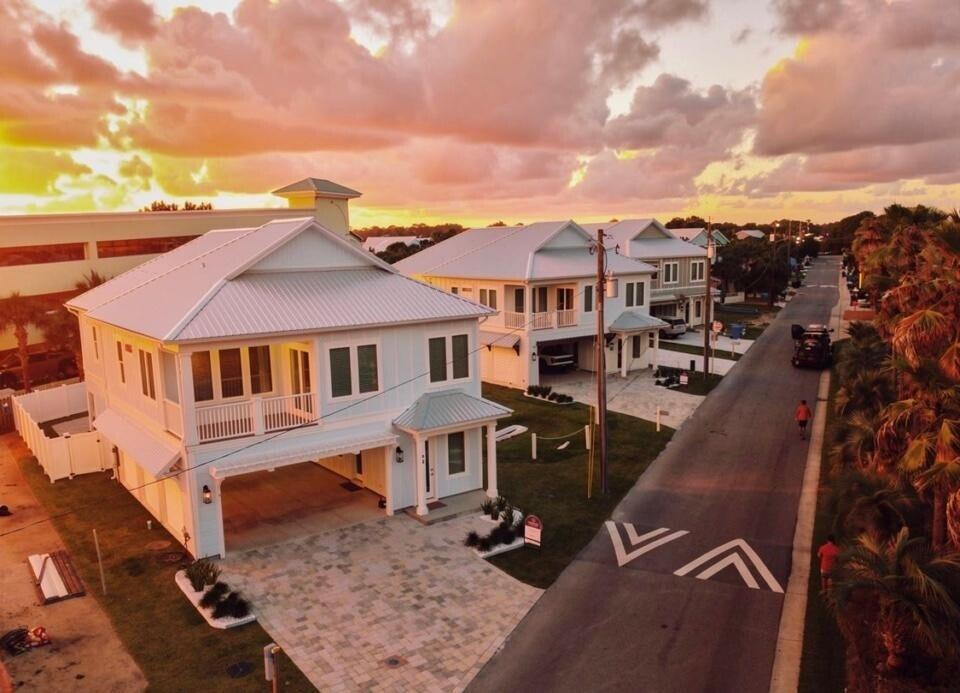 Sands Street Villas - Residential