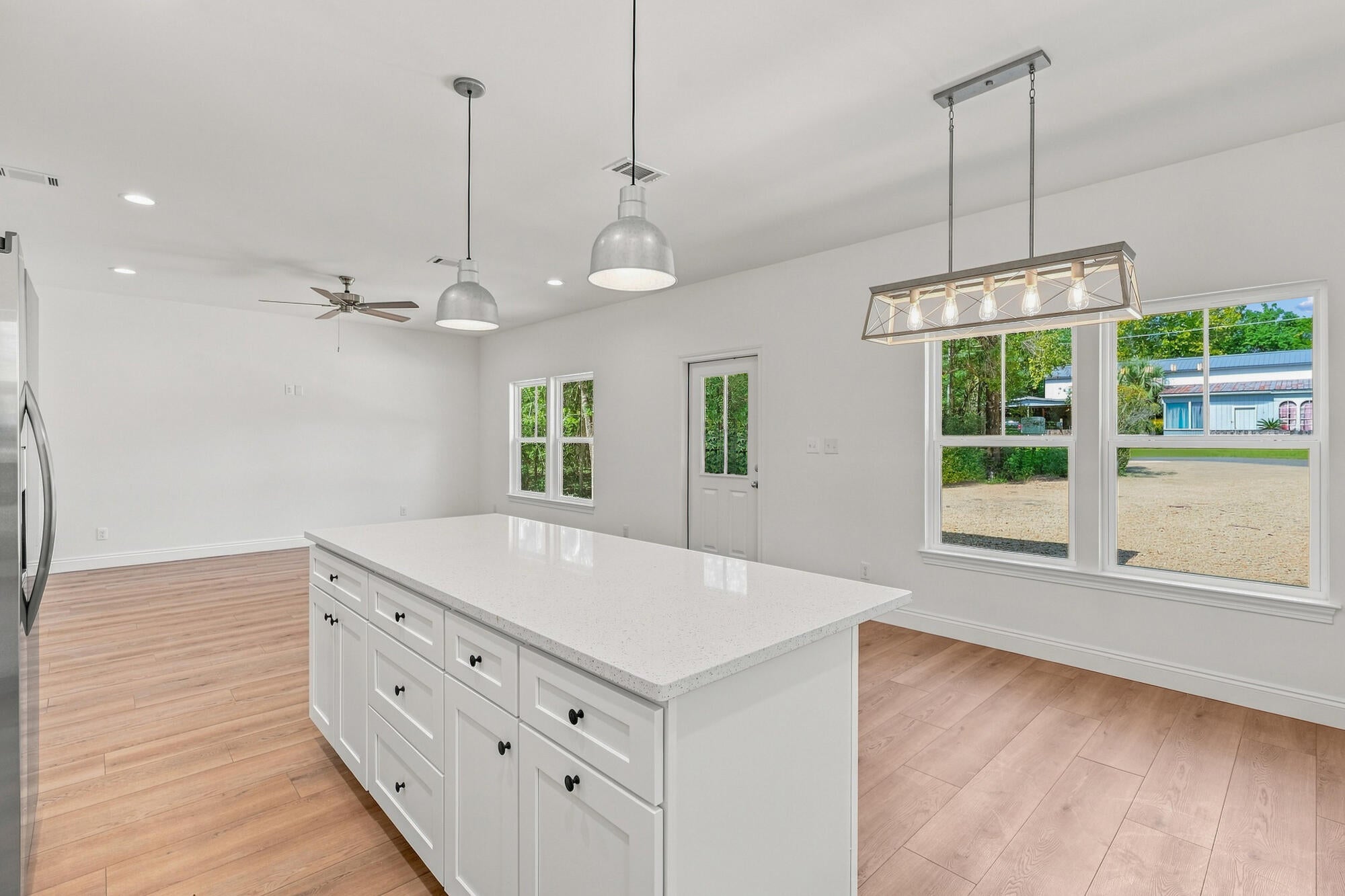 OAKWOOD HILLS - Residential