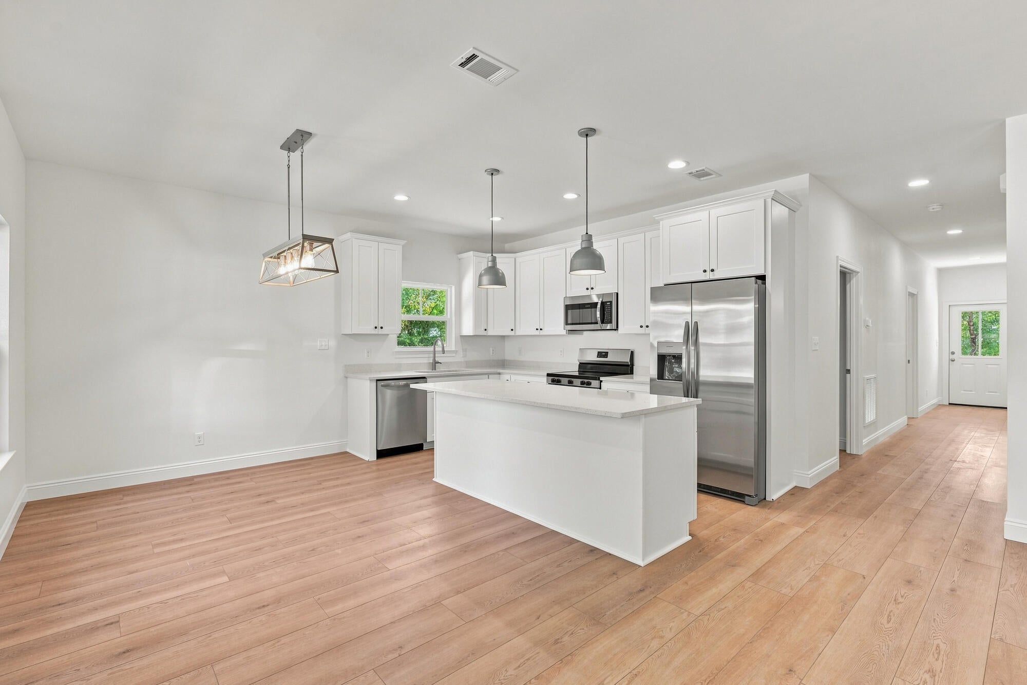 OAKWOOD HILLS - Residential