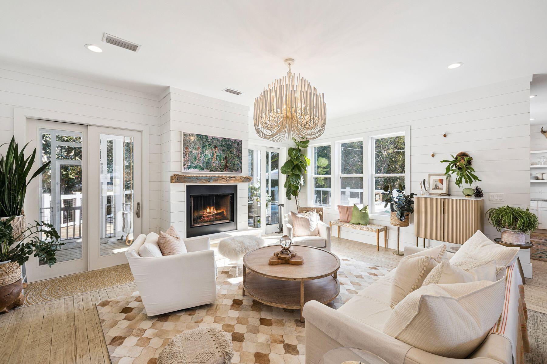 SEAGROVE VILLAGE 7TH ADD - Residential