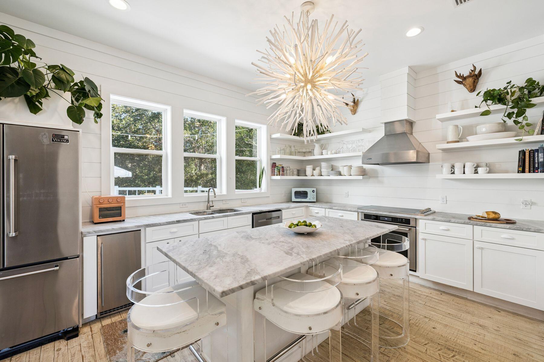 SEAGROVE VILLAGE 7TH ADD - Residential