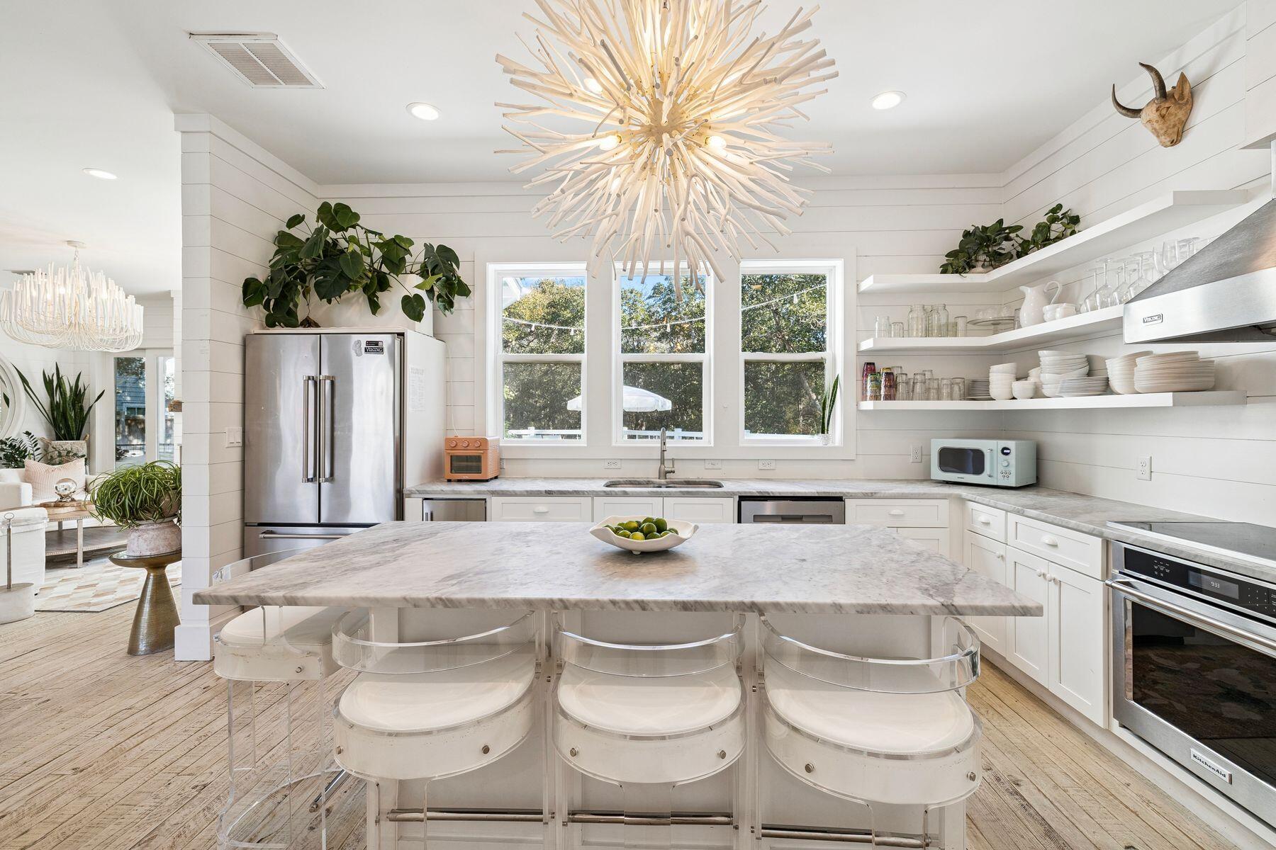 SEAGROVE VILLAGE 7TH ADD - Residential