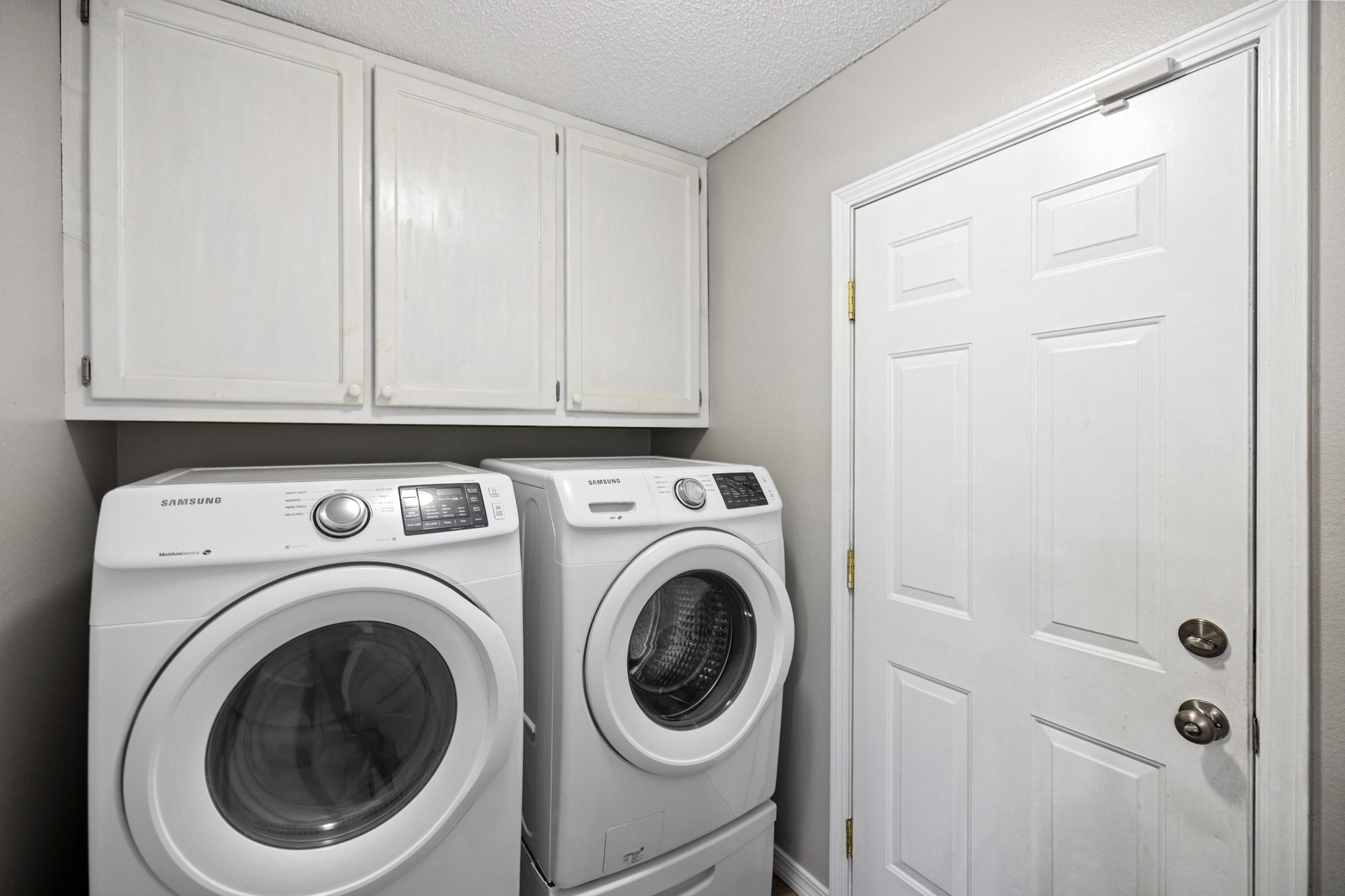 SILVER OAKS PH 2 - Residential