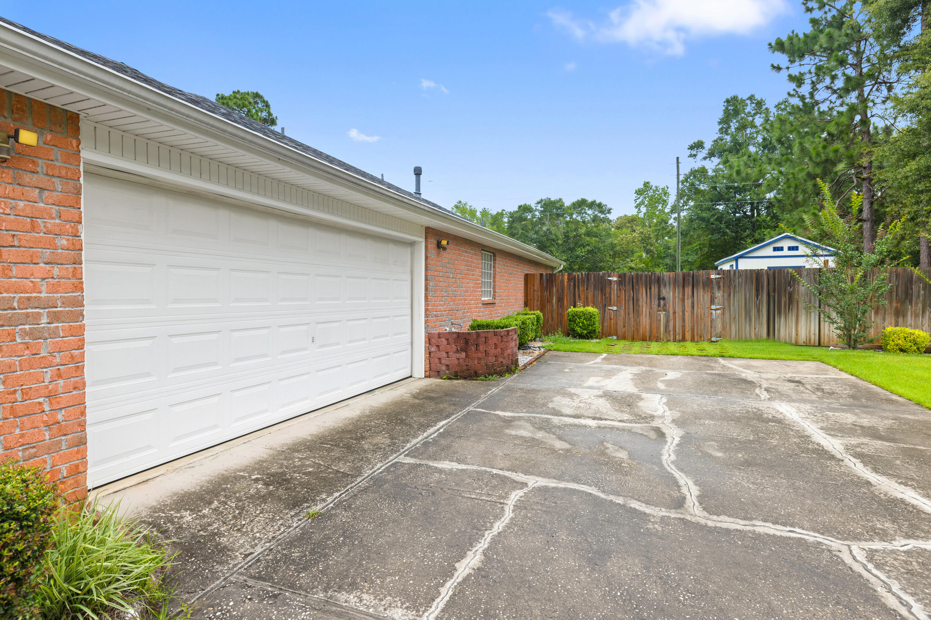 SILVER OAKS PH 2 - Residential