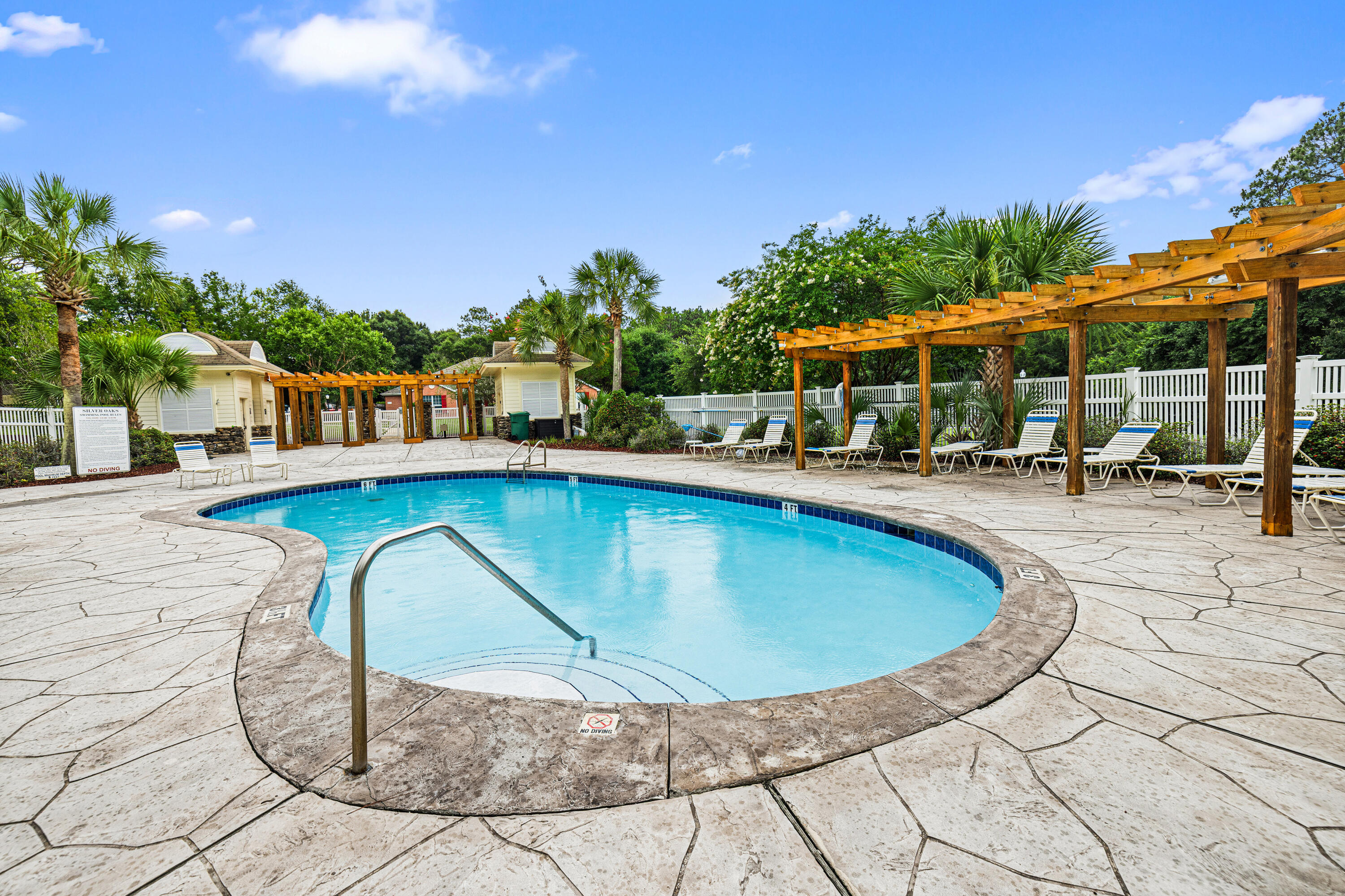 SILVER OAKS PH 2 - Residential
