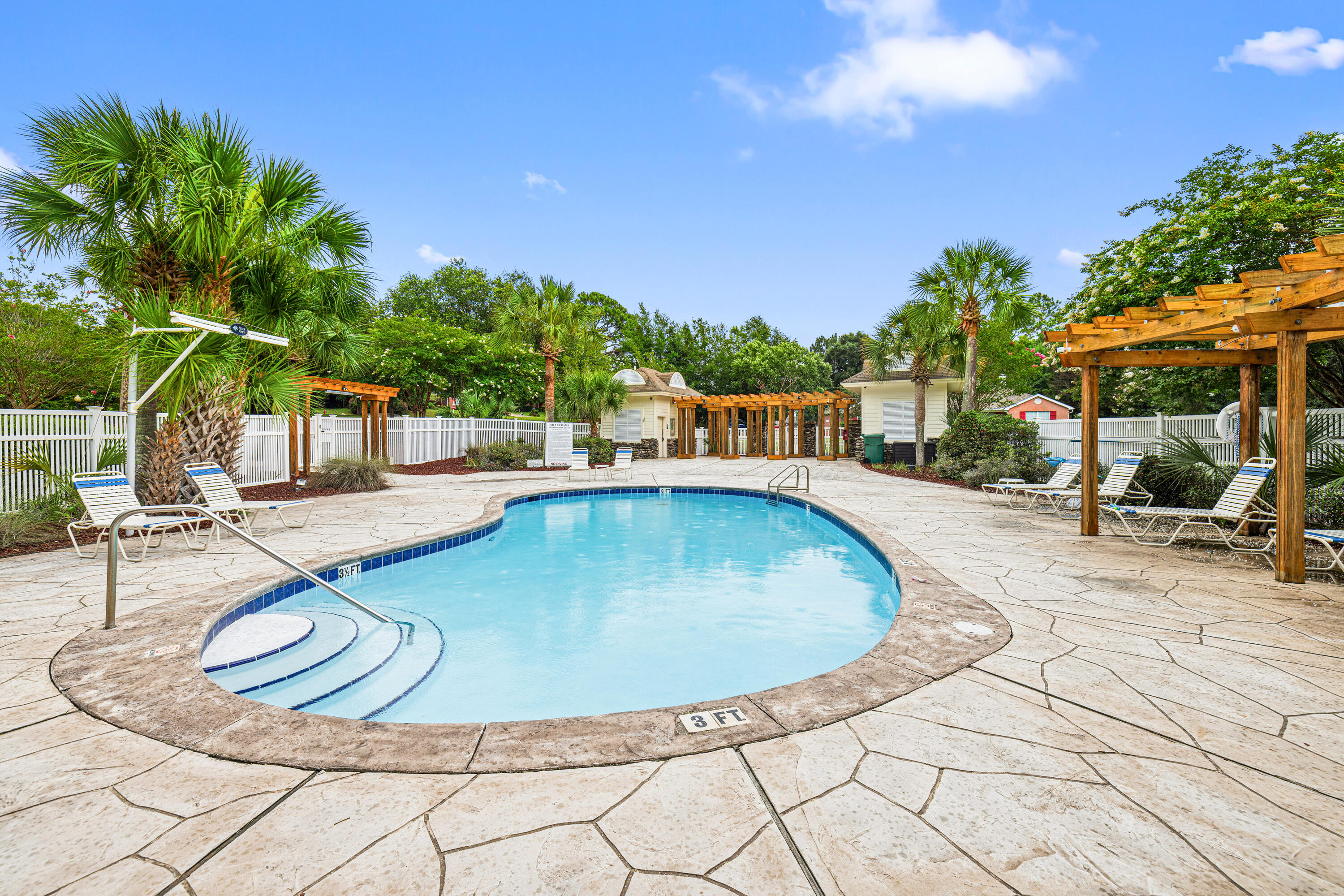 SILVER OAKS PH 2 - Residential