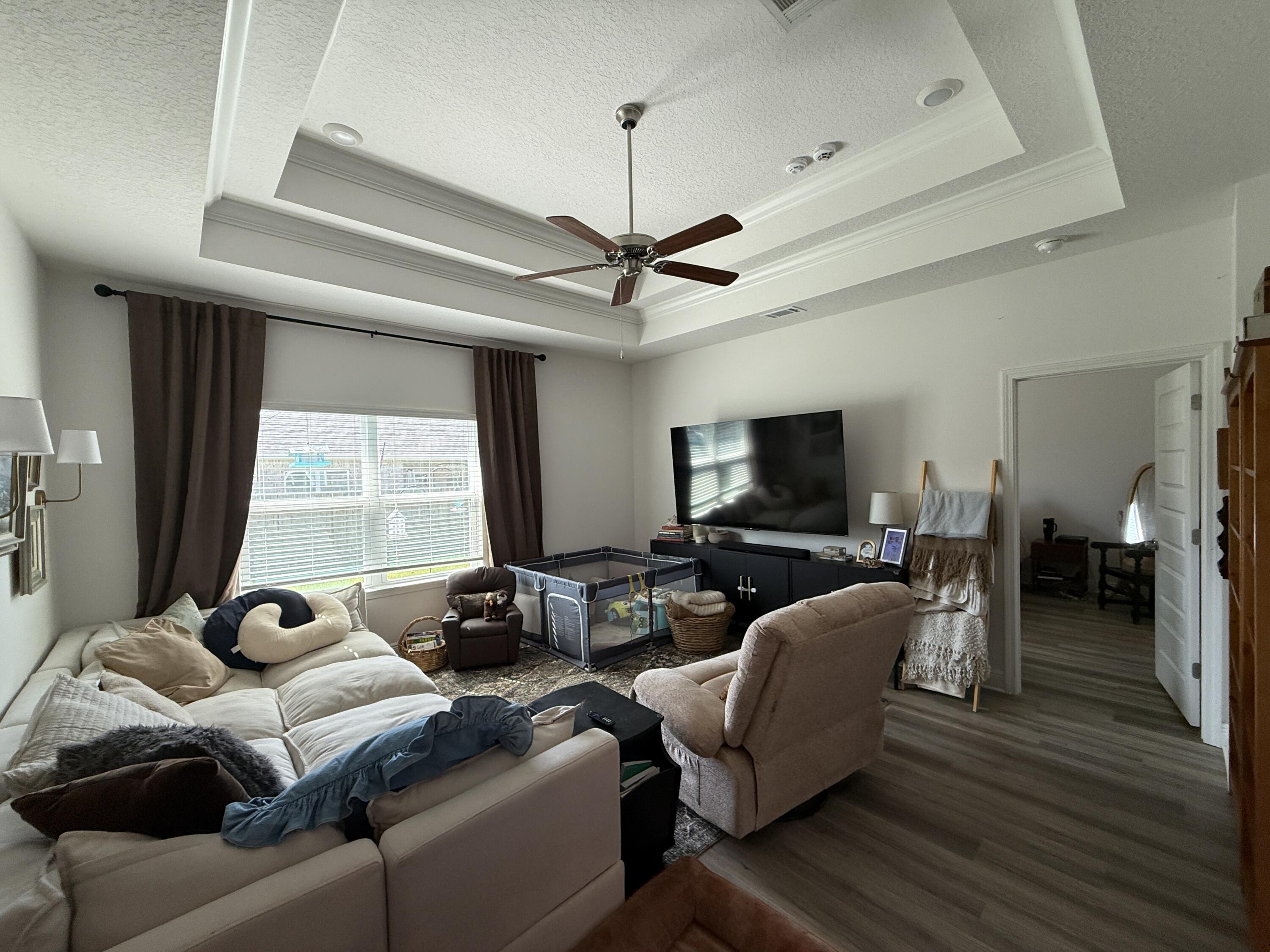 Owl's Head Farms - Residential Lease