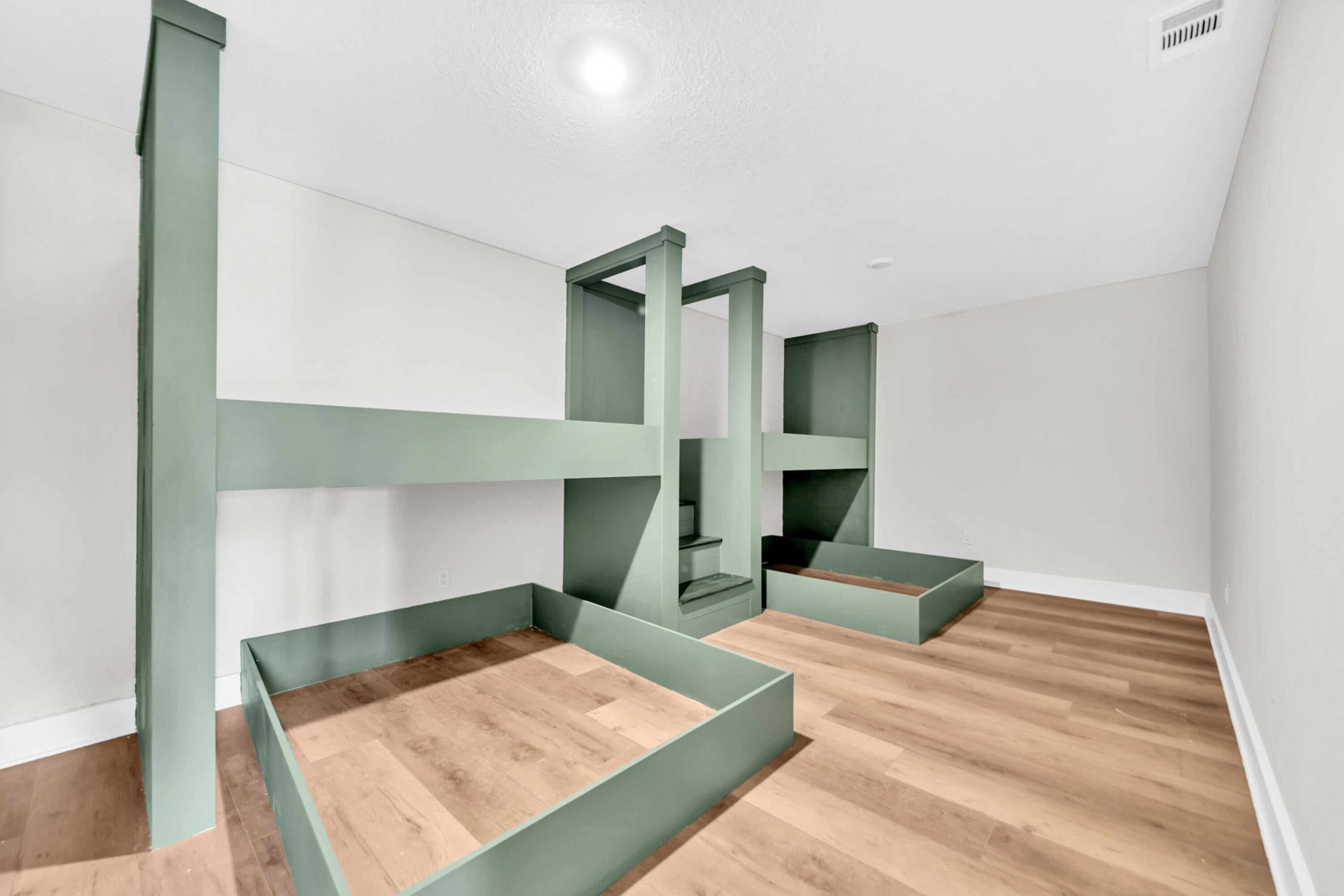 NO RECORDED PROJECT - Residential