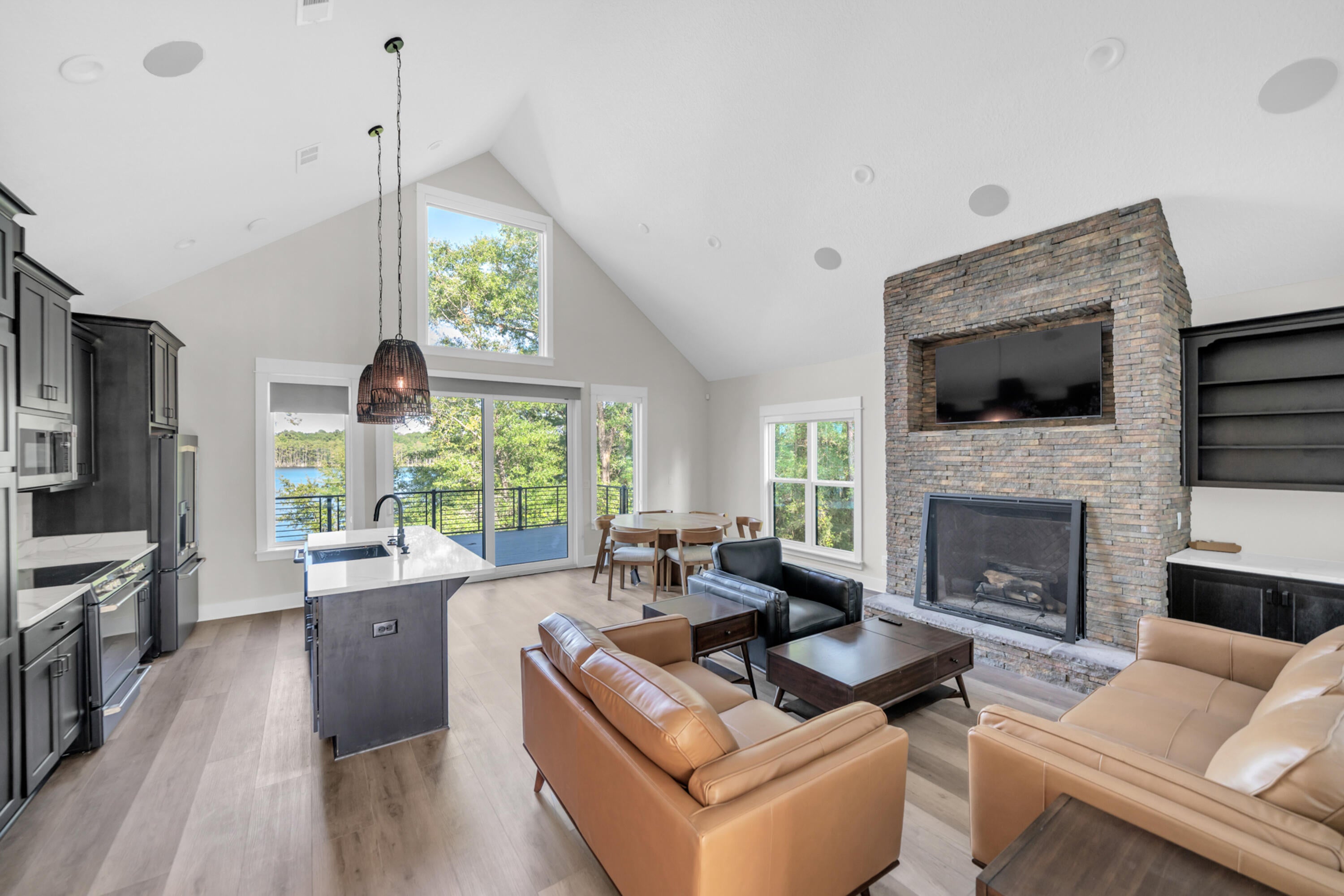 NO RECORDED PROJECT - Residential