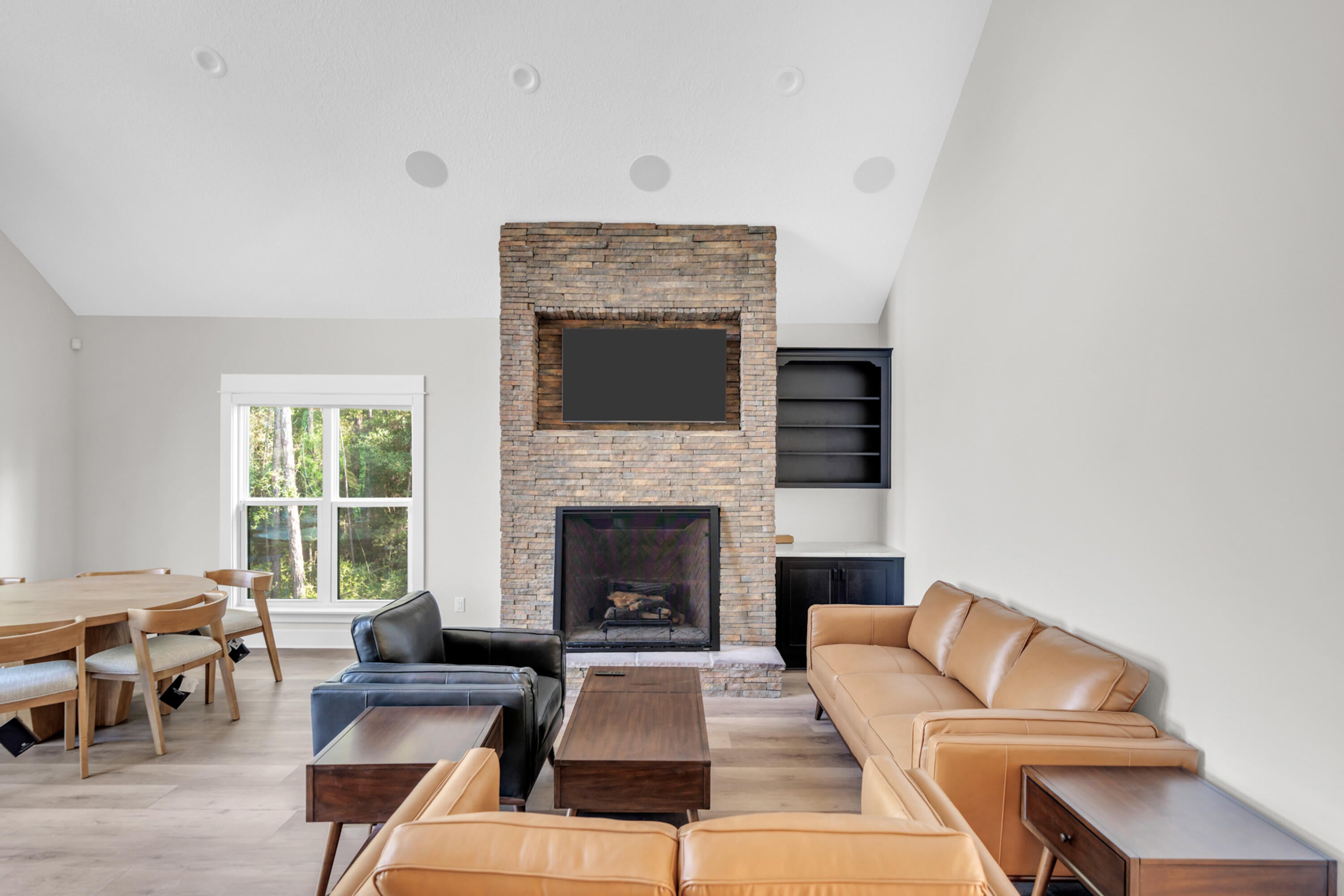 NO RECORDED PROJECT - Residential