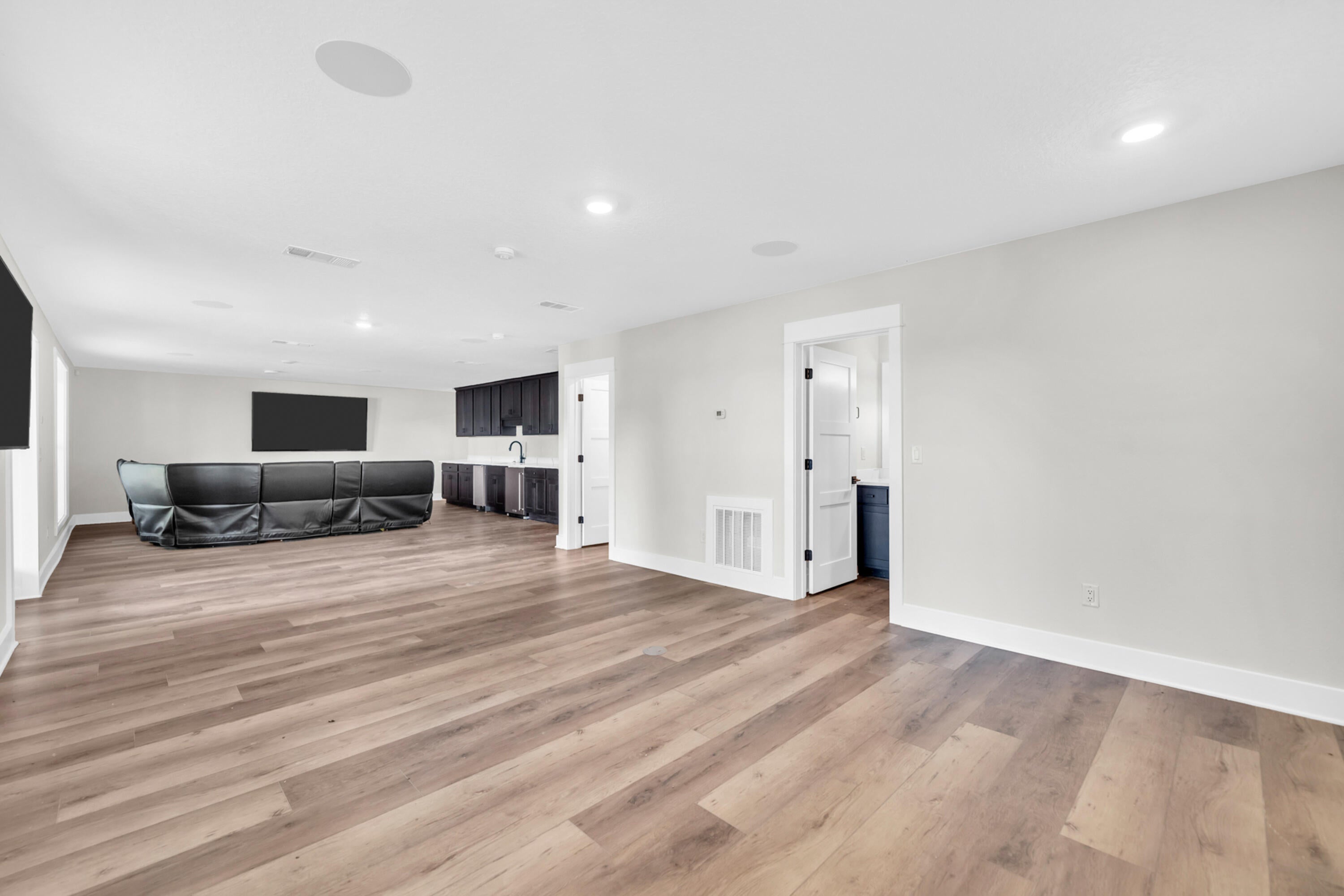 NO RECORDED PROJECT - Residential