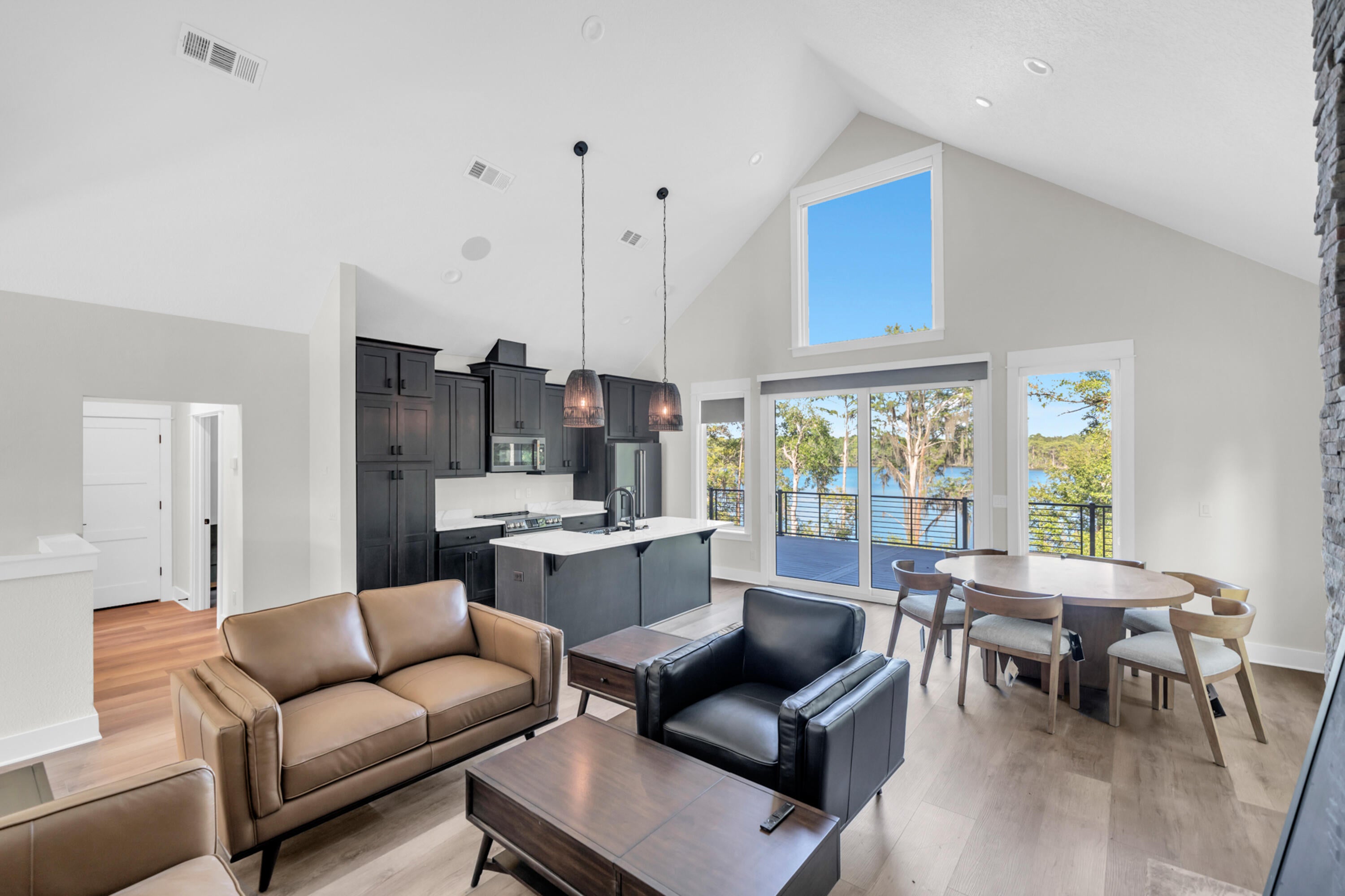 NO RECORDED PROJECT - Residential