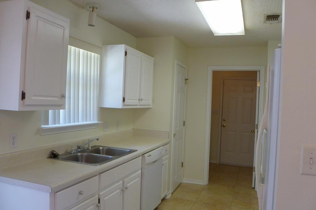 Live Oak/Unit 1,2 - Residential
