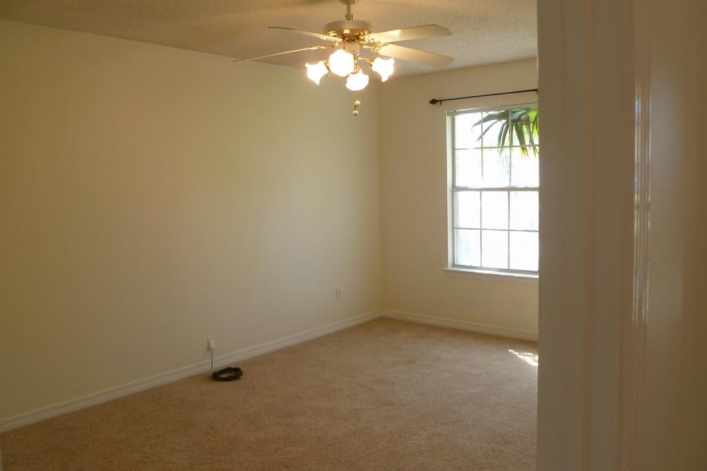 Live Oak/Unit 1,2 - Residential