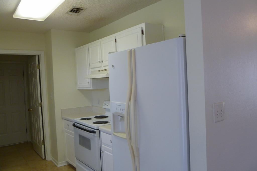 Live Oak/Unit 1,2 - Residential