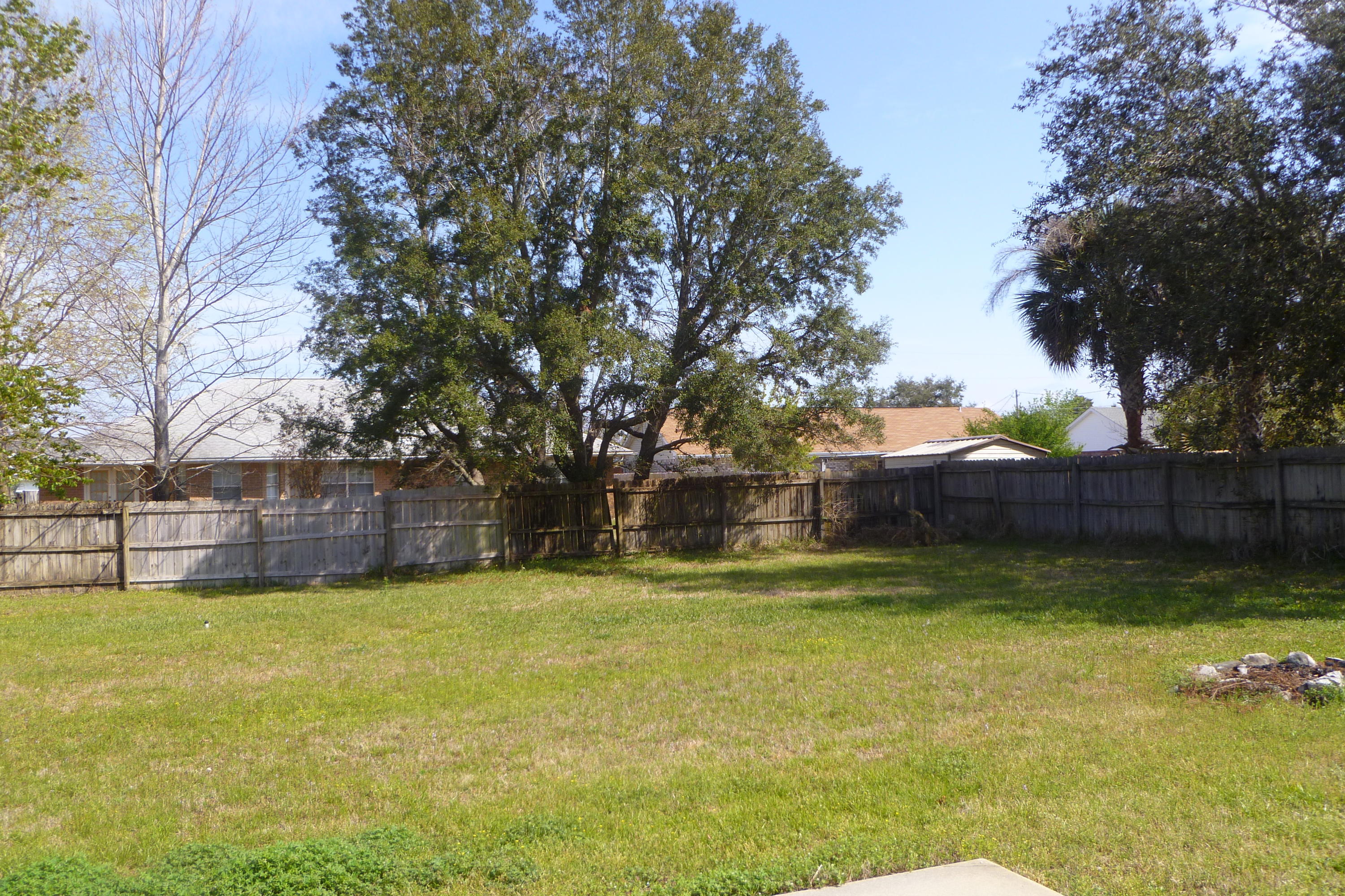 Live Oak/Unit 1,2 - Residential