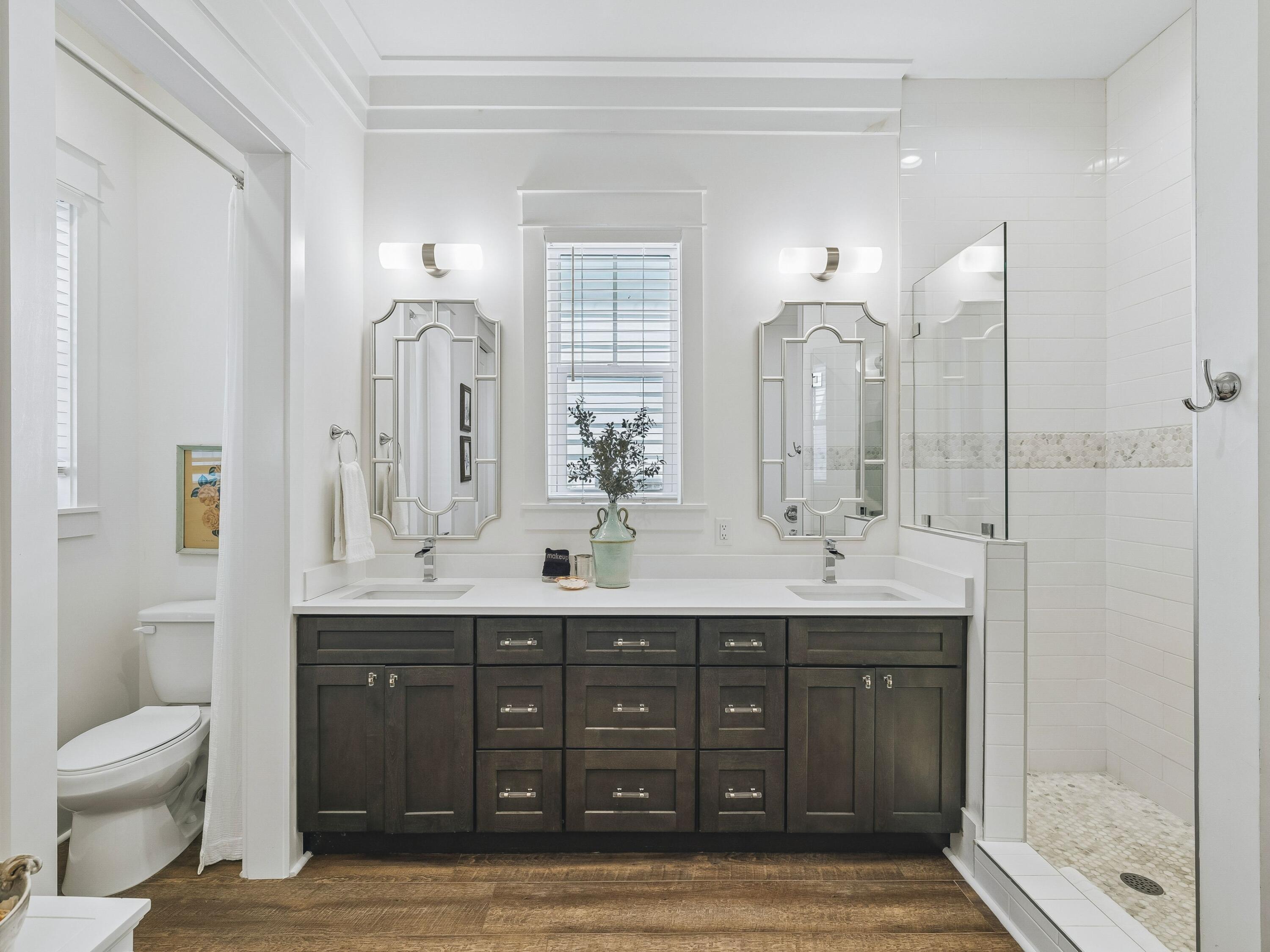 EASTERN LAKE S/D - Residential