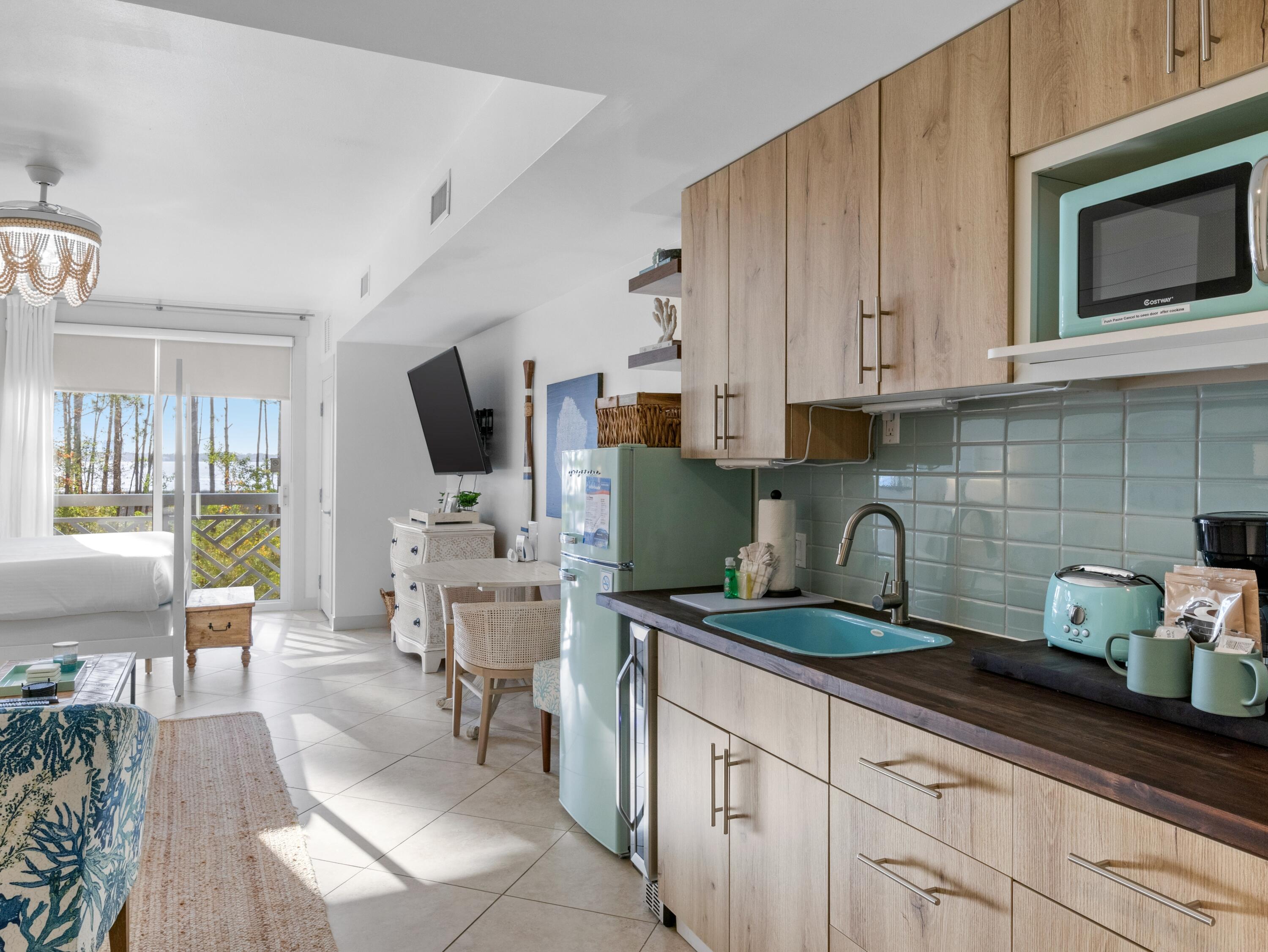 BAHIA CONDO - Residential