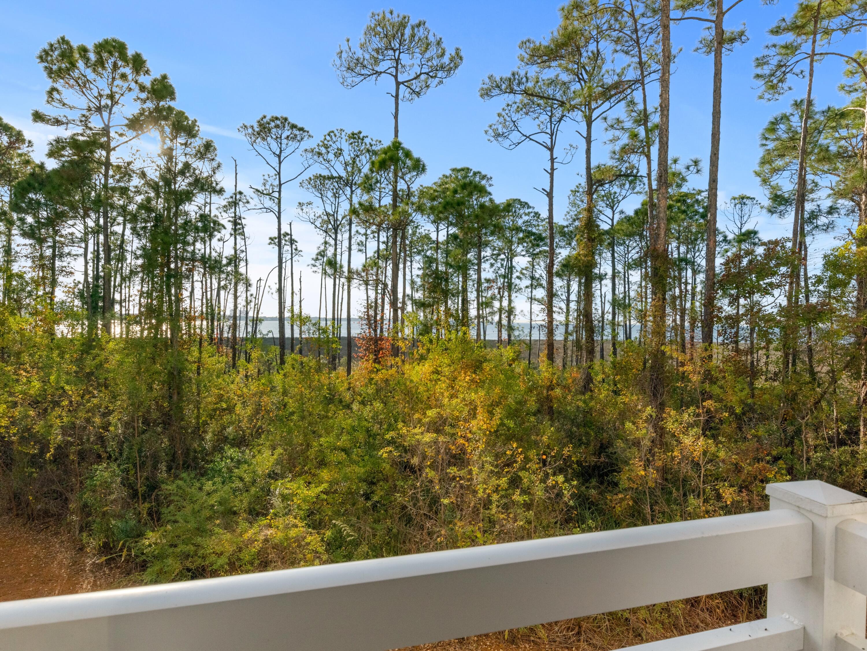 BAHIA CONDO - Residential