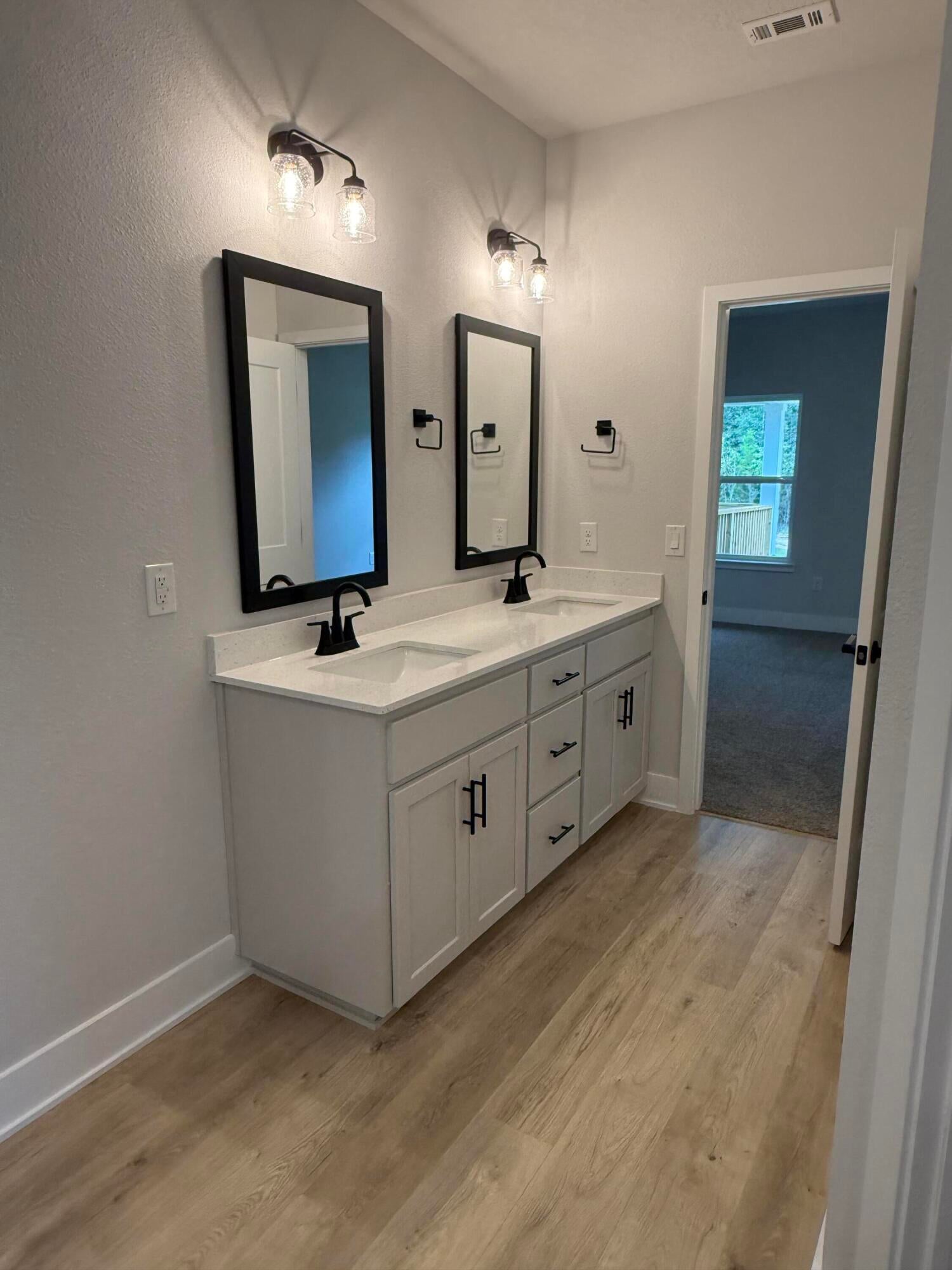 BROOKWOOD - Residential