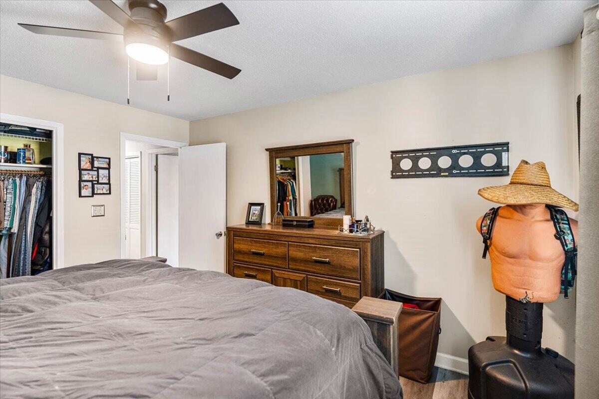ELM PLACE CONDO - Residential