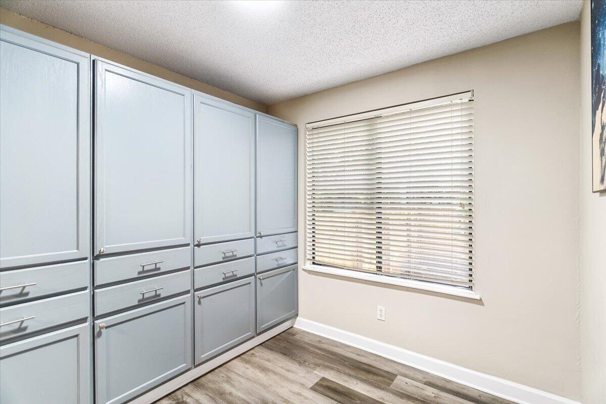 ELM PLACE CONDO - Residential