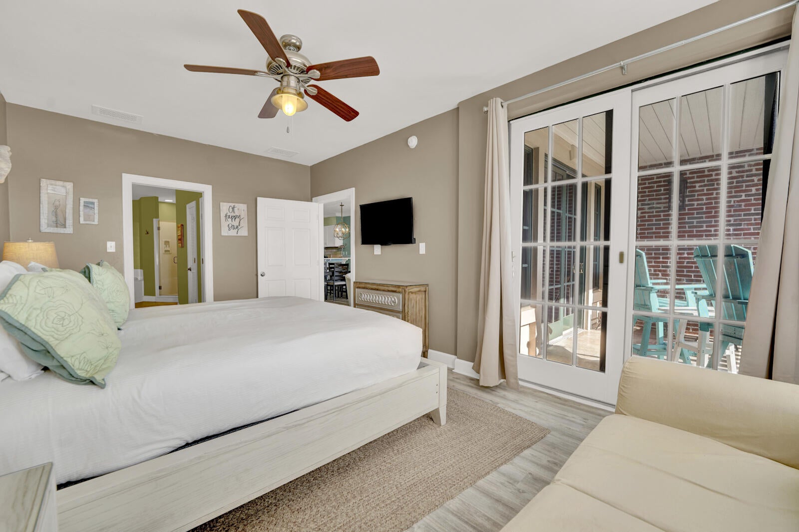 VILLAGE OF SOUTH WALTON BEACH - Residential