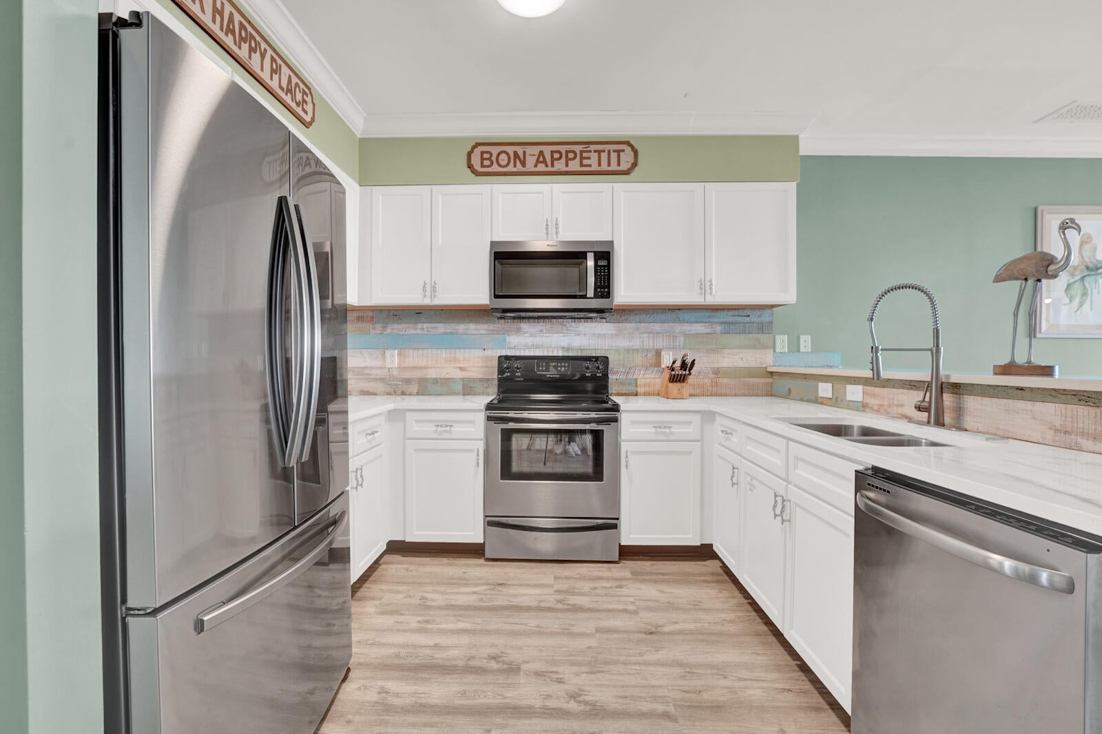 VILLAGE OF SOUTH WALTON BEACH - Residential