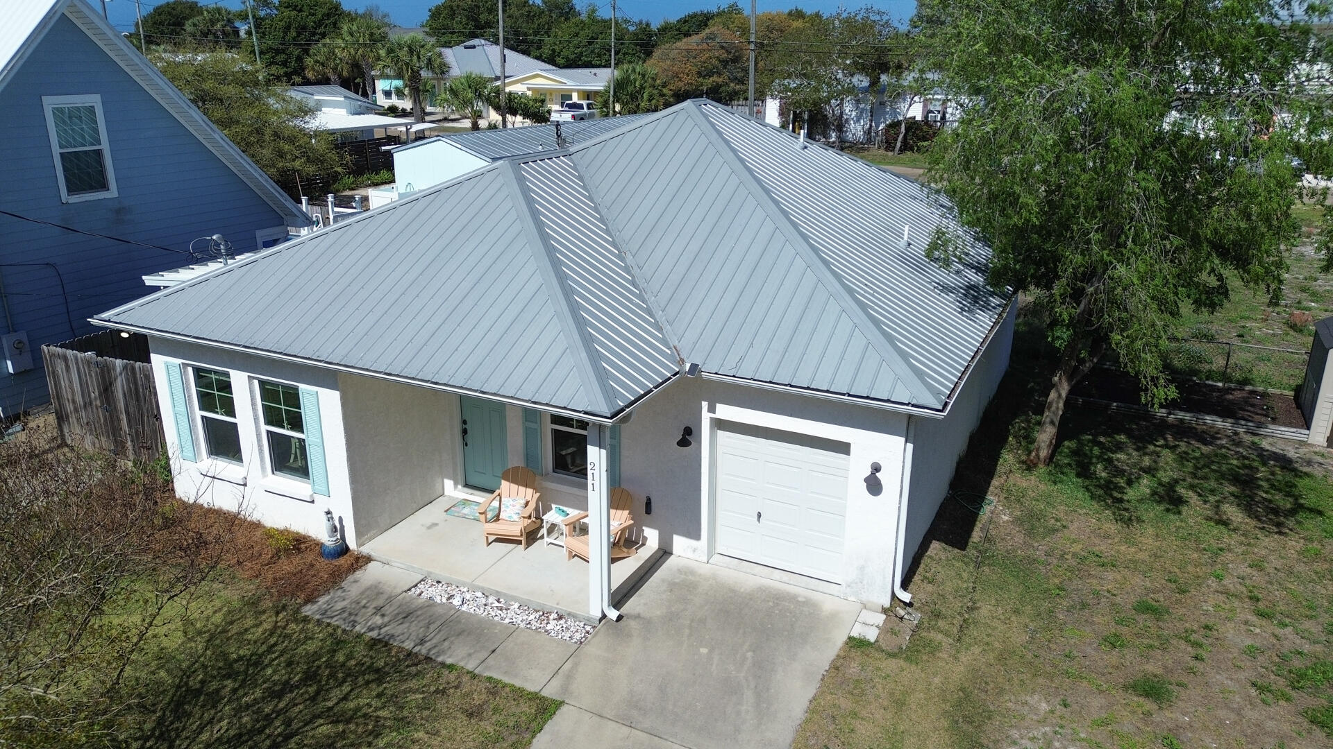 LAGUNA BEACH - Residential