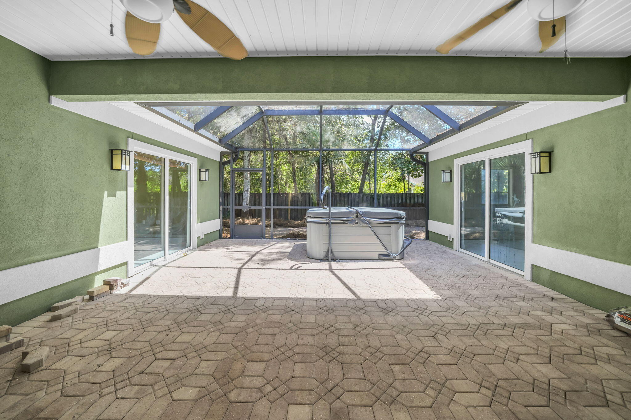 EAGLES LANDING S/D - Residential