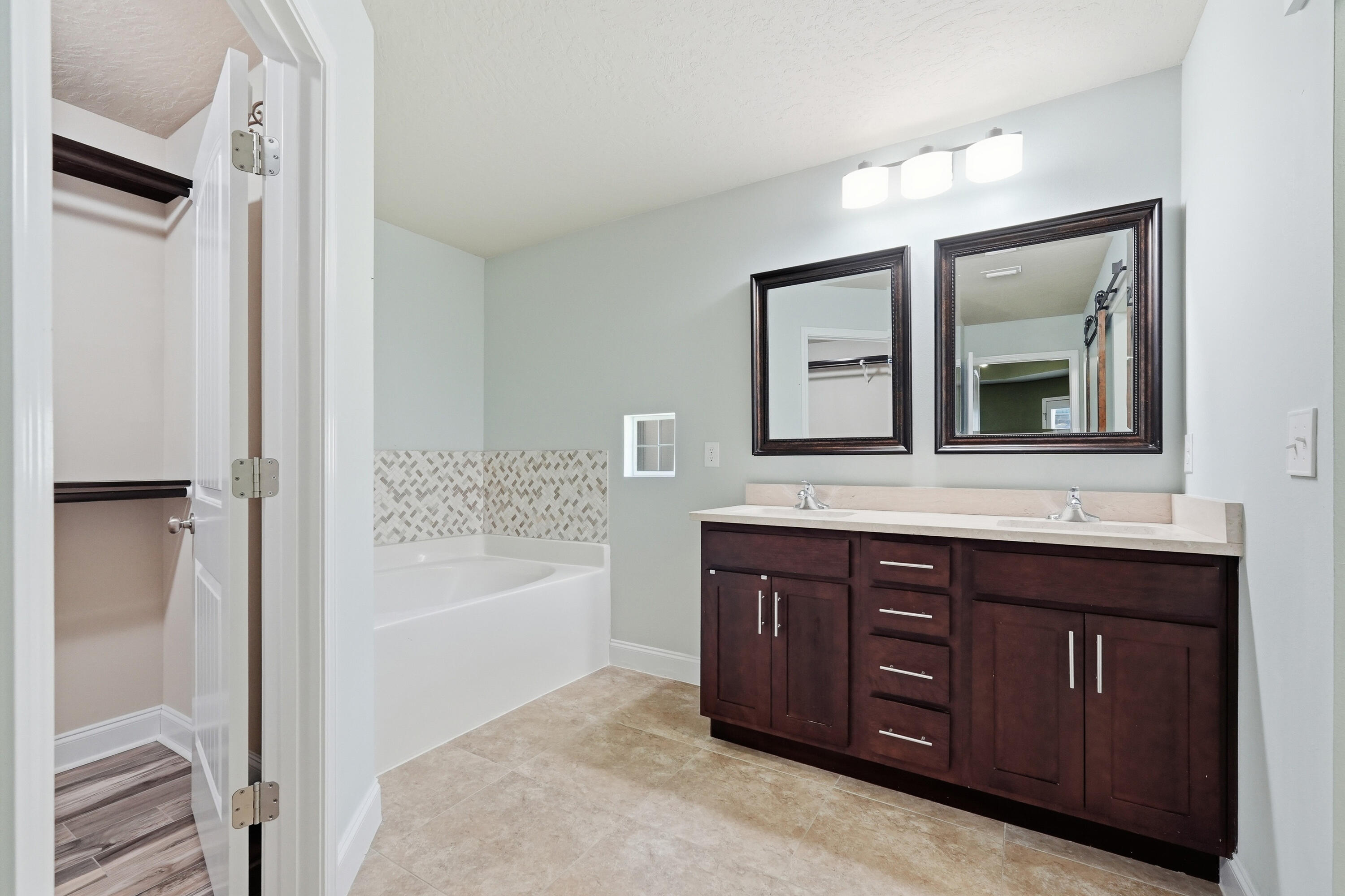 CHANAN ESTATES 1ST ADDN - Residential