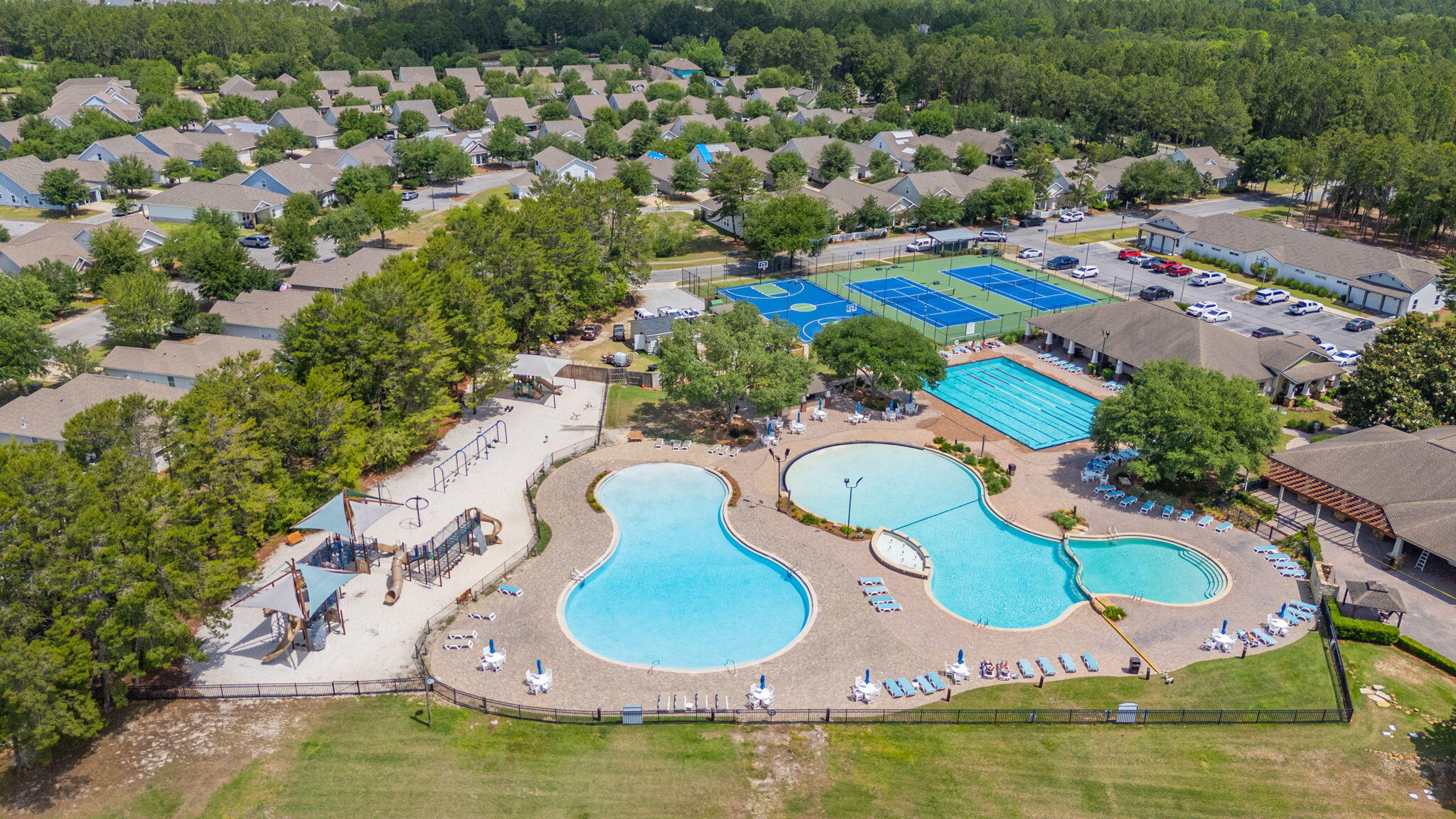HAMMOCK BAY - Residential