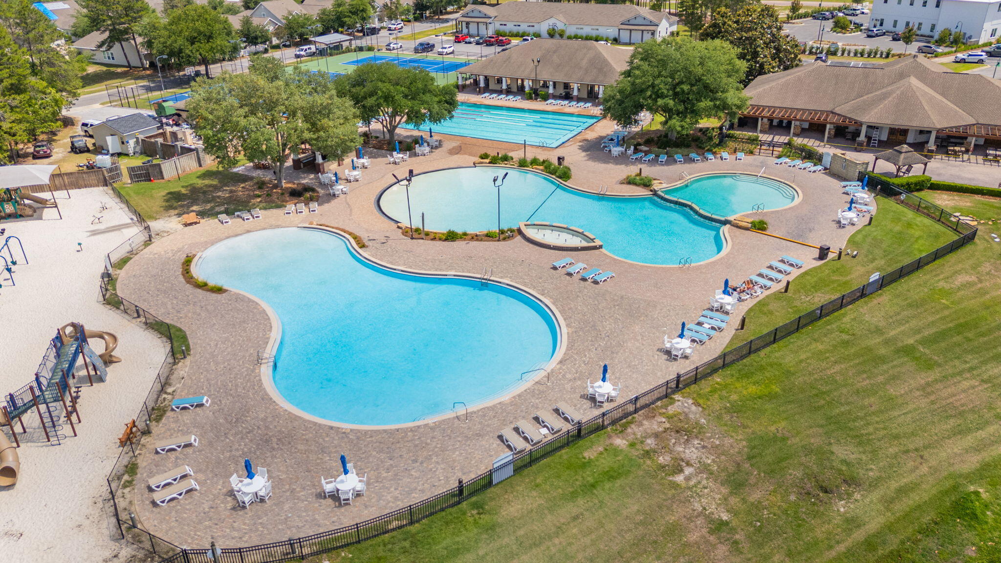HAMMOCK BAY - Residential