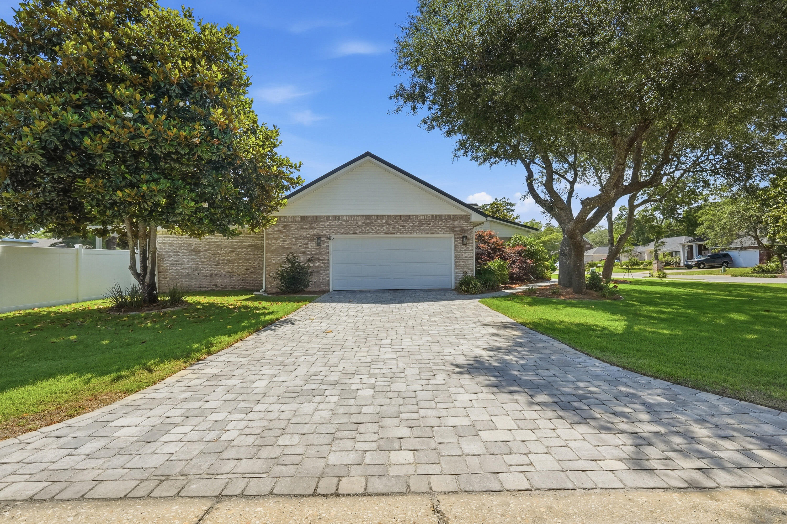 QUAIL TRAIL 2 - Residential