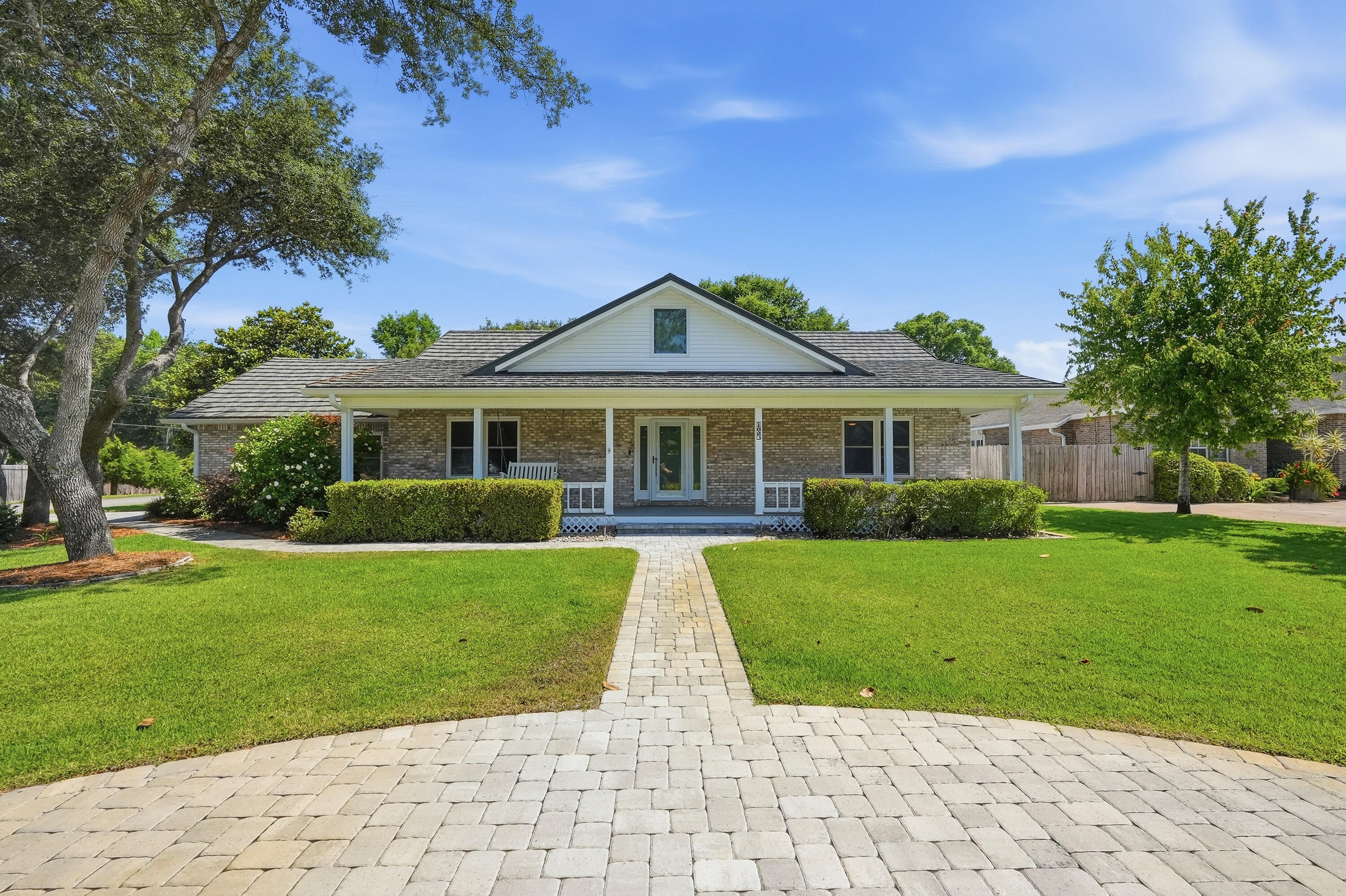 QUAIL TRAIL 2 - Residential