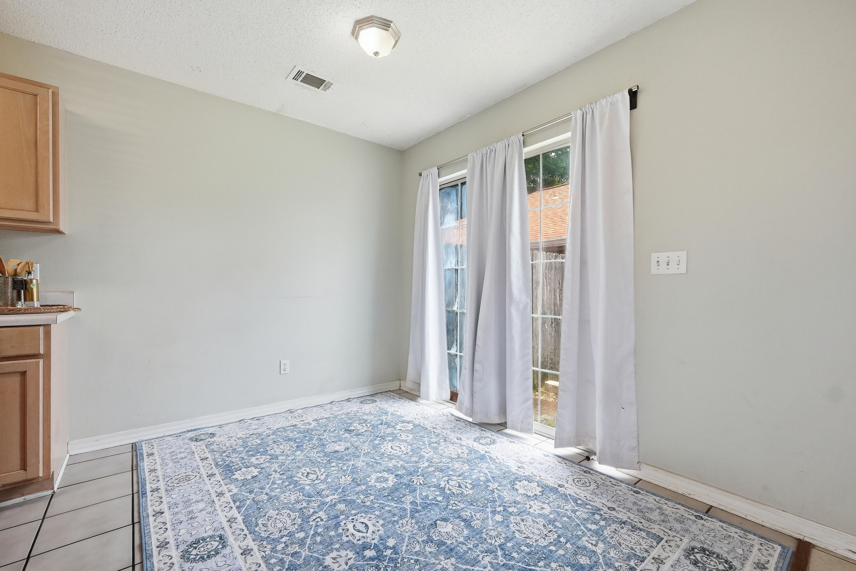 OLD TOWN PH III LOT 41 - Residential